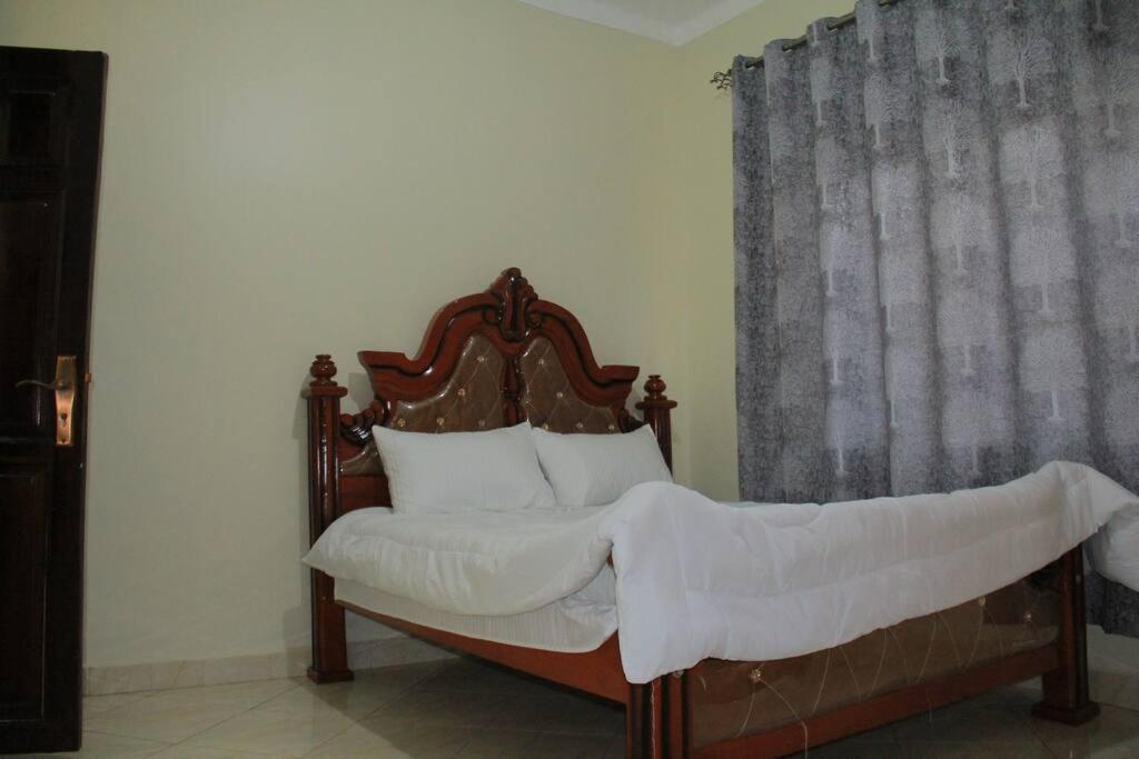 Phylipah Beach House