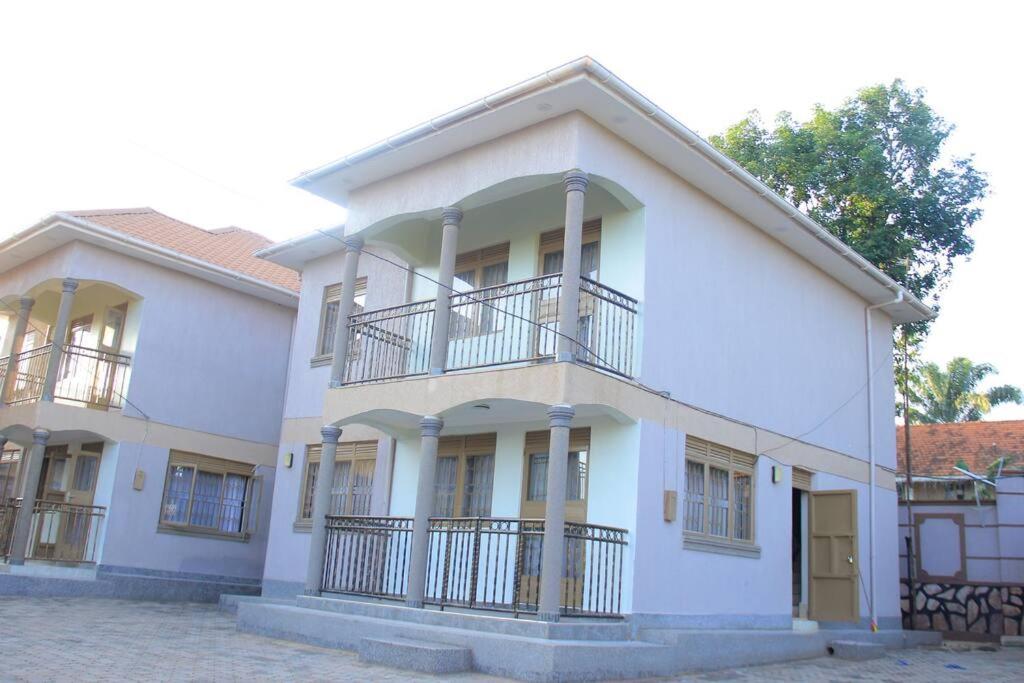 Phylipah Beach House