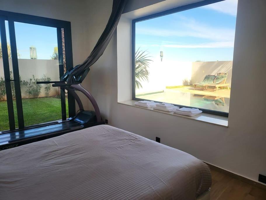 Villa de luxe, Piscine chauffée, Petit Déjeuner, Hammam, Ménage, Proche centre de Marrakech view 5