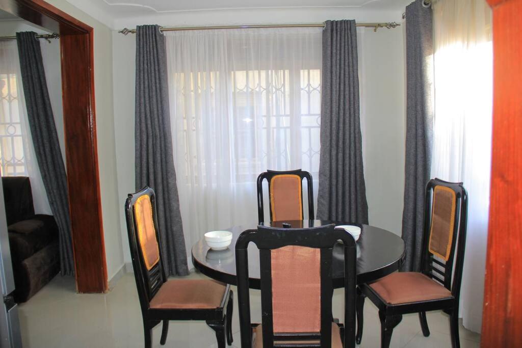 Phylipah Beach House