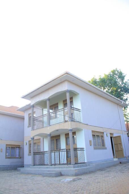 Phylipah Beach House