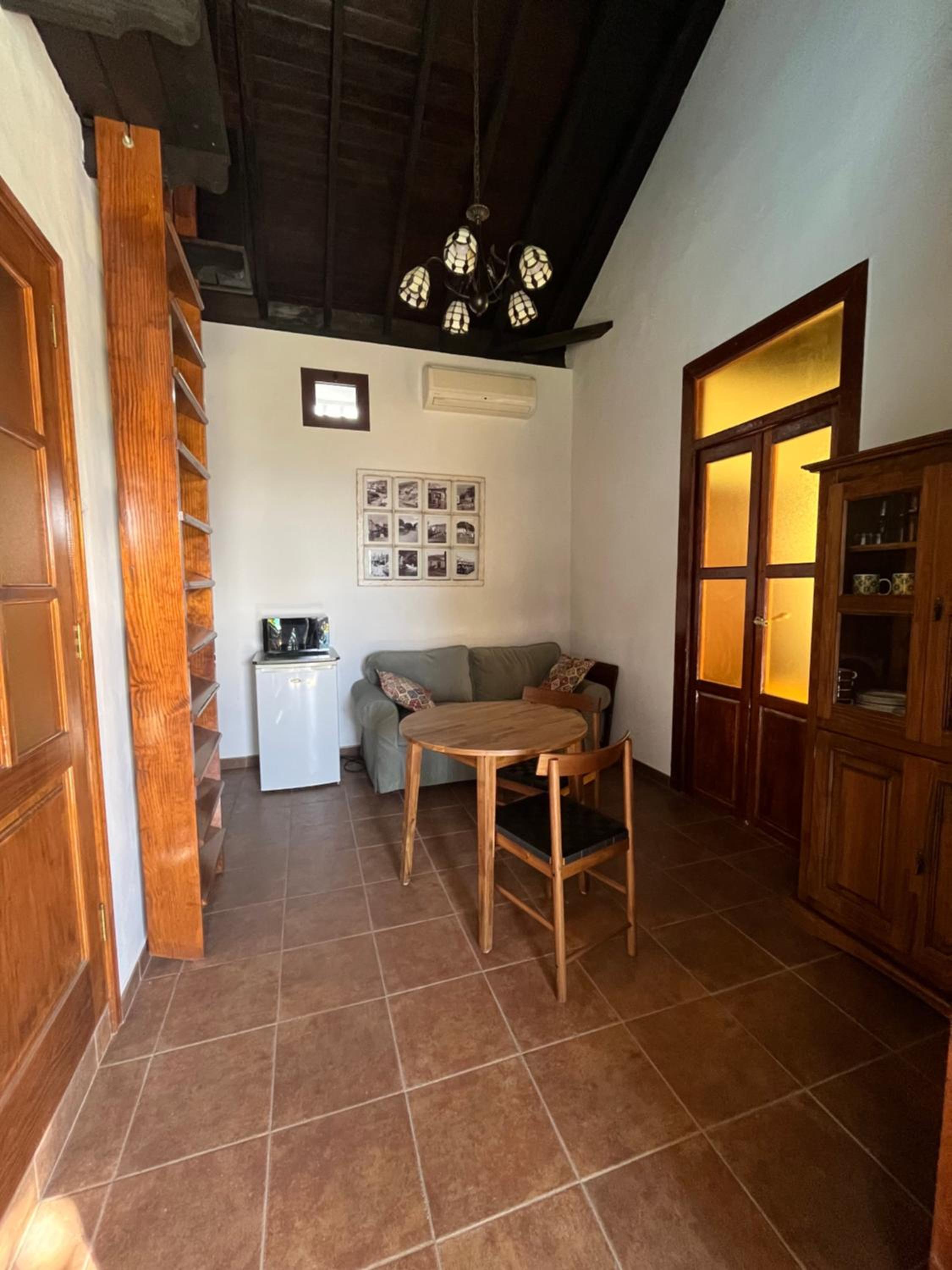 La Casita Azul