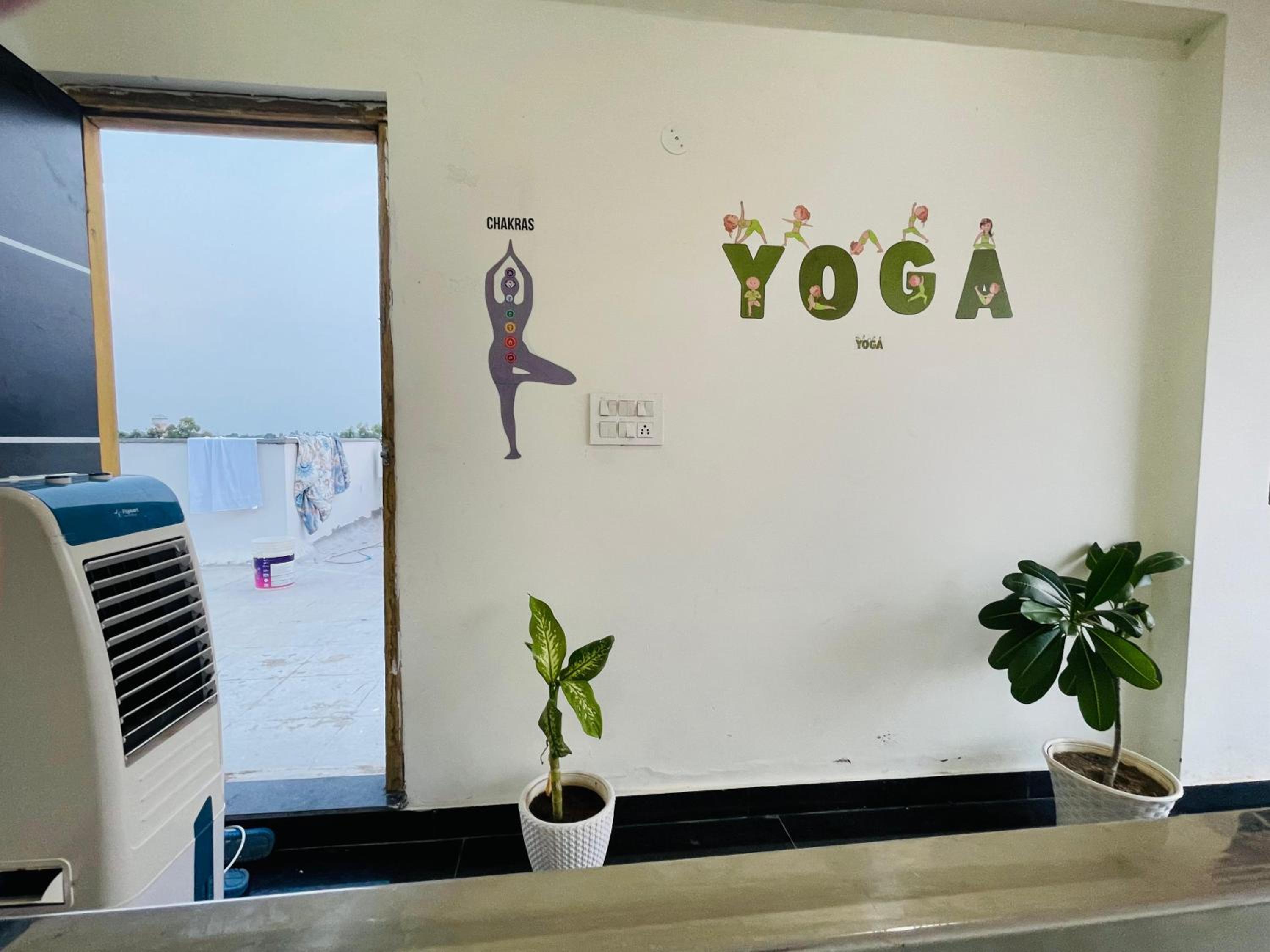 FAMILY SUITES near Purvanchal Expressway Gateway