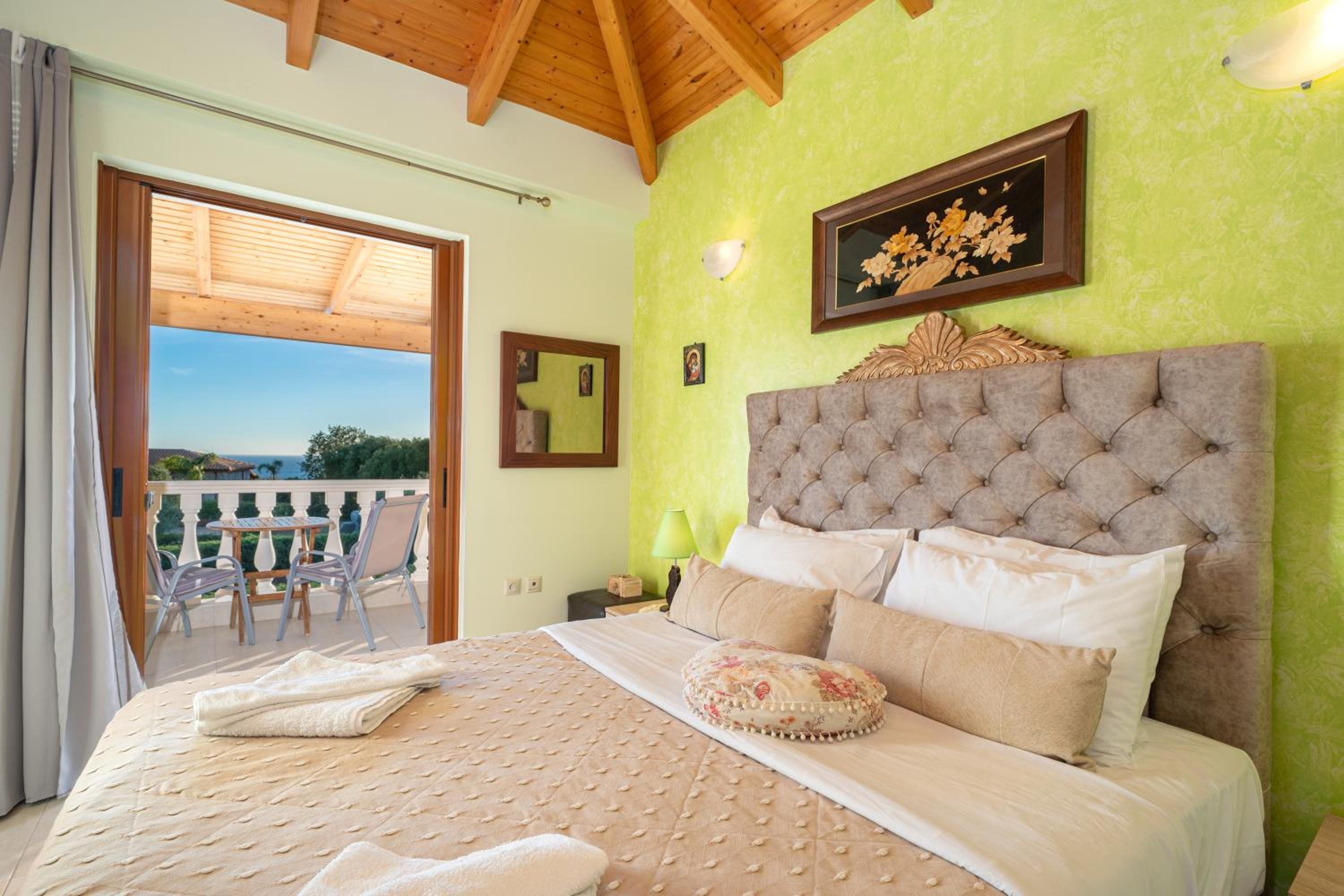 Villa Alonia