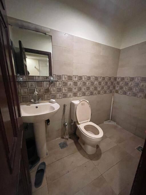 Spacious 1-Bedroom at Apollo Heights E-11