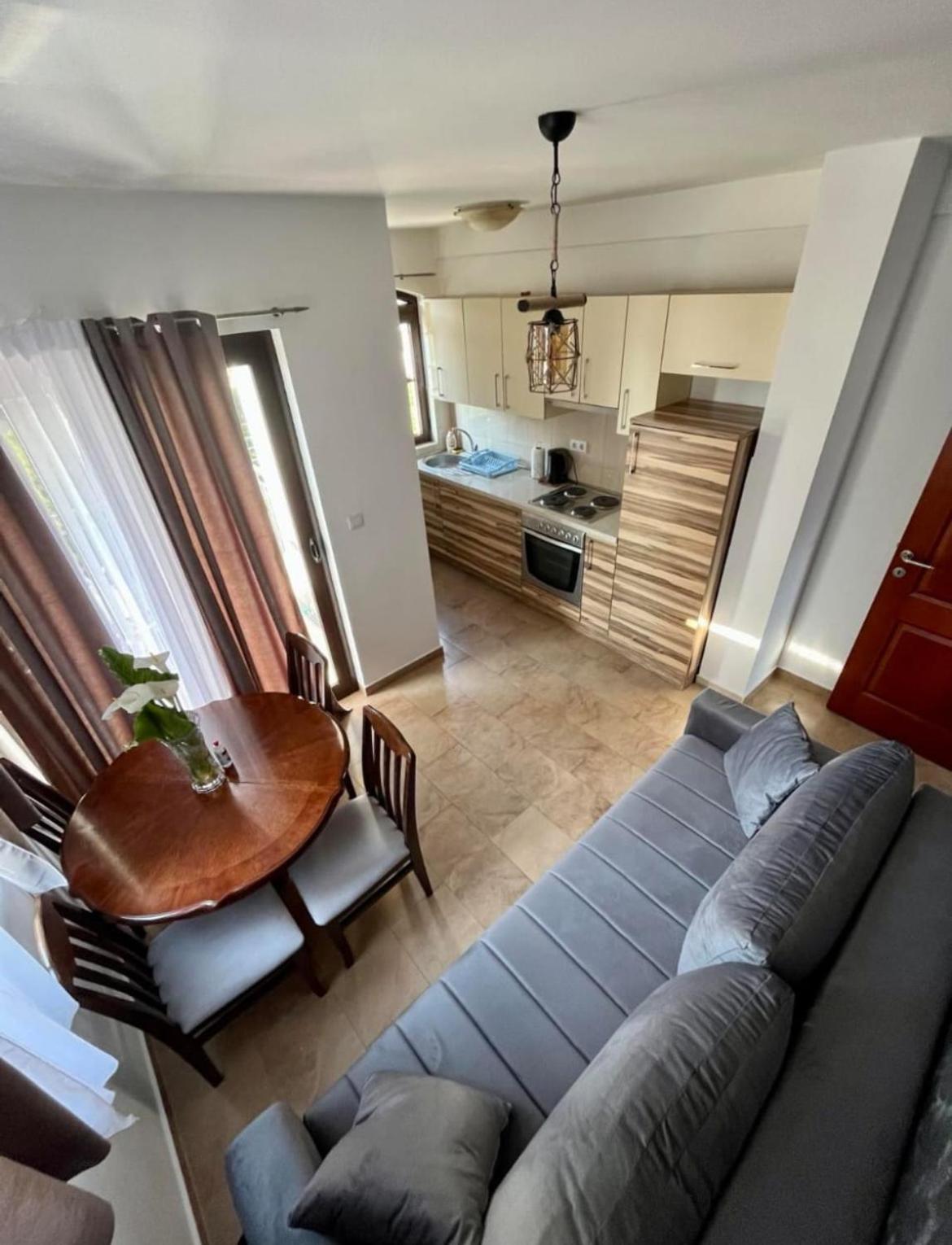 Apartments Marinić view 5