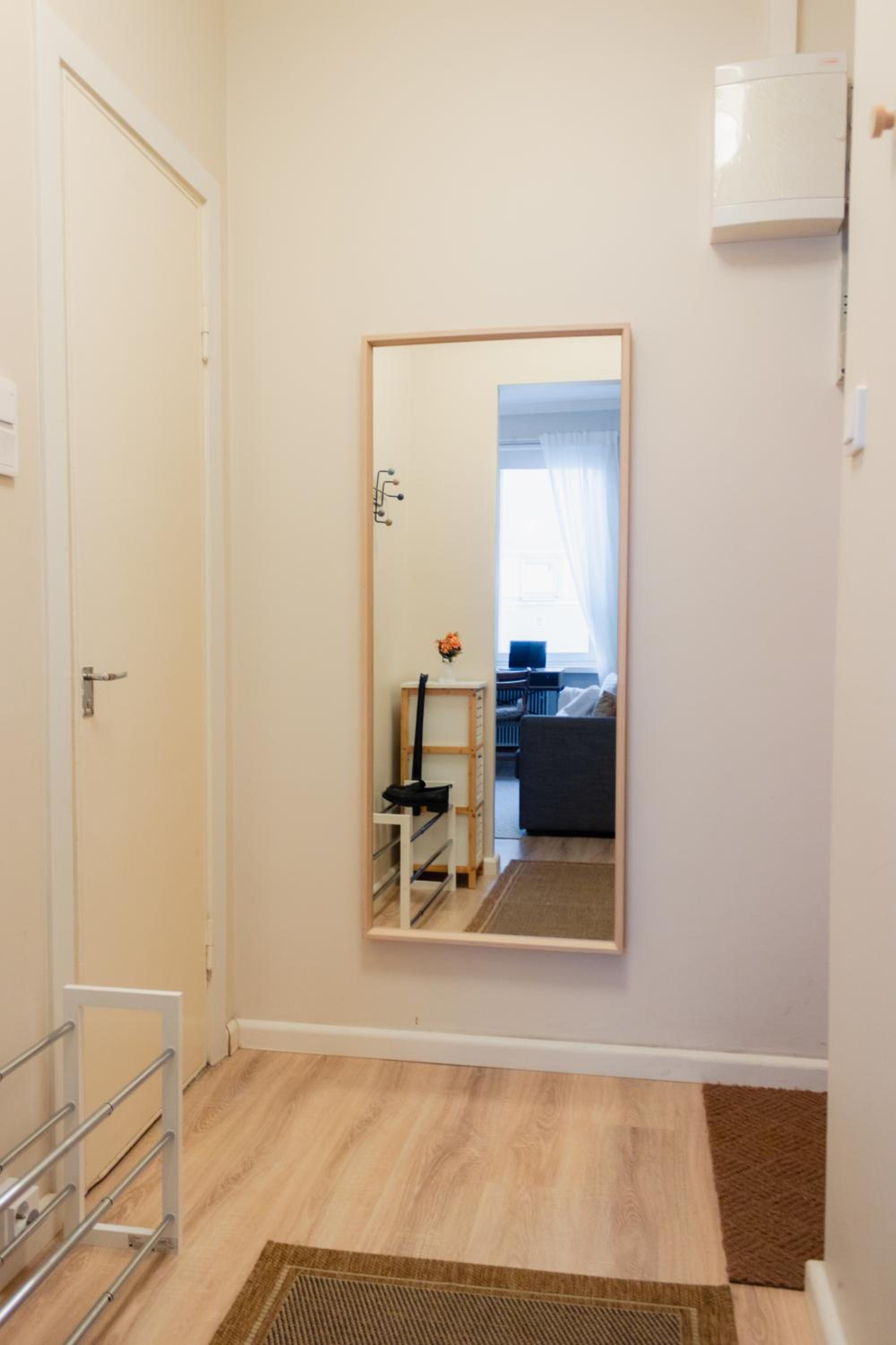 GuestFirst- Modern Boho Charm in Kallio Helsinki Center