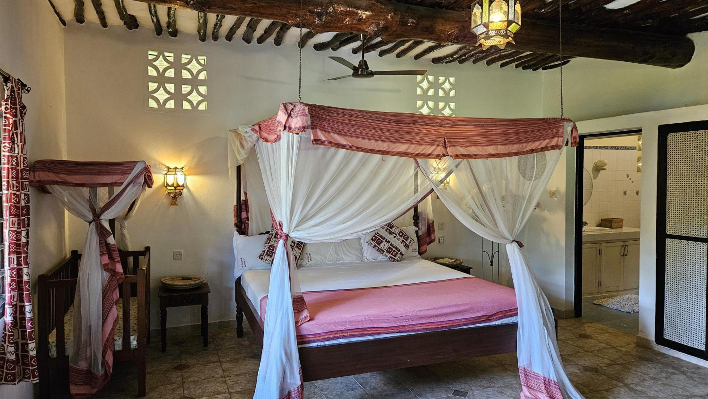 Amani Paradise - Luxury Villas