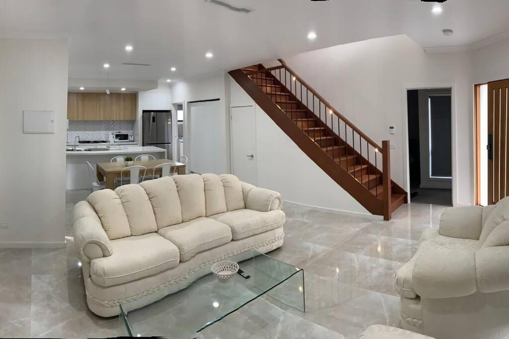 Coburg Lake Retreat
