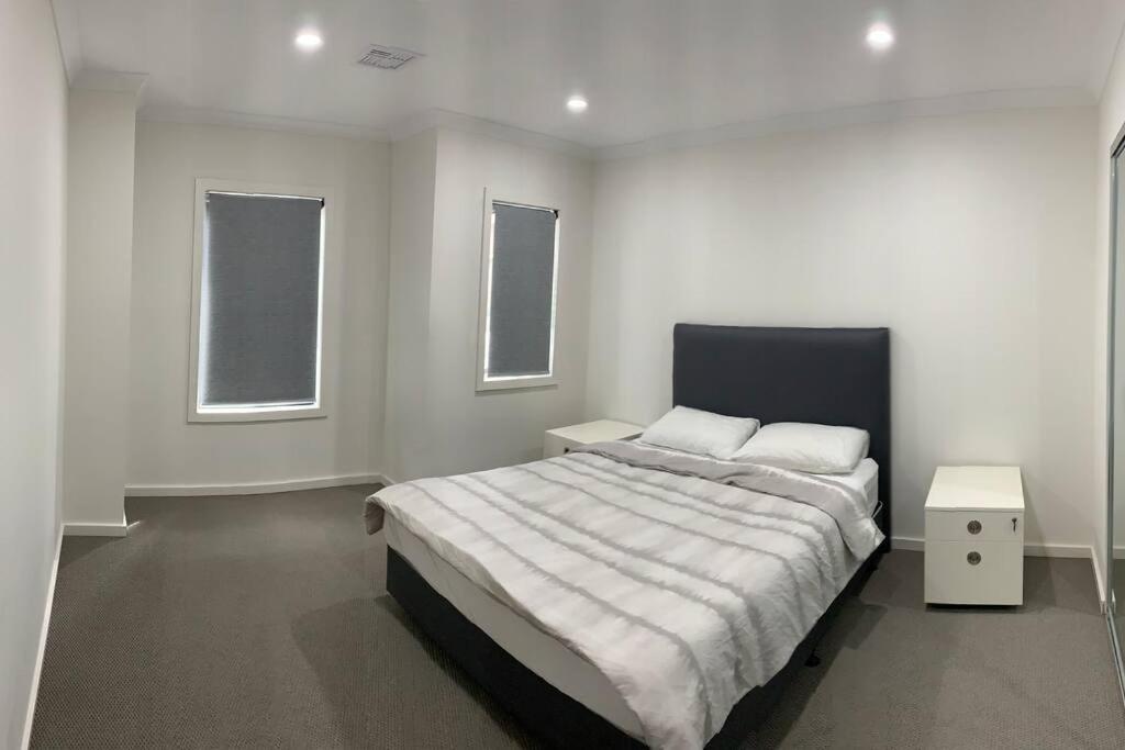 Coburg Lake Retreat