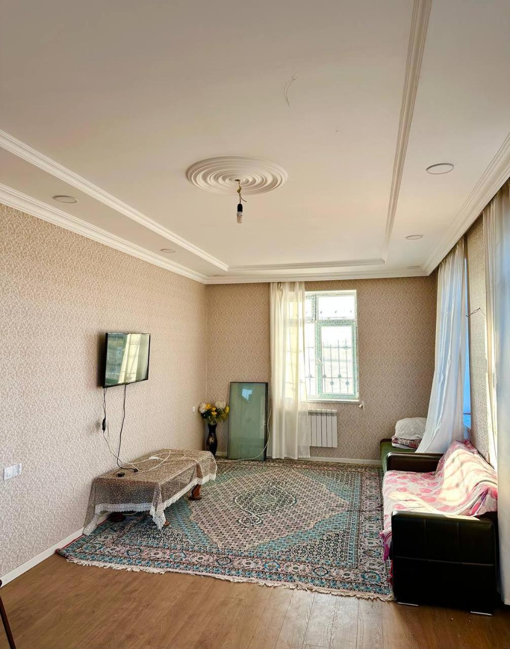 Fira Villa