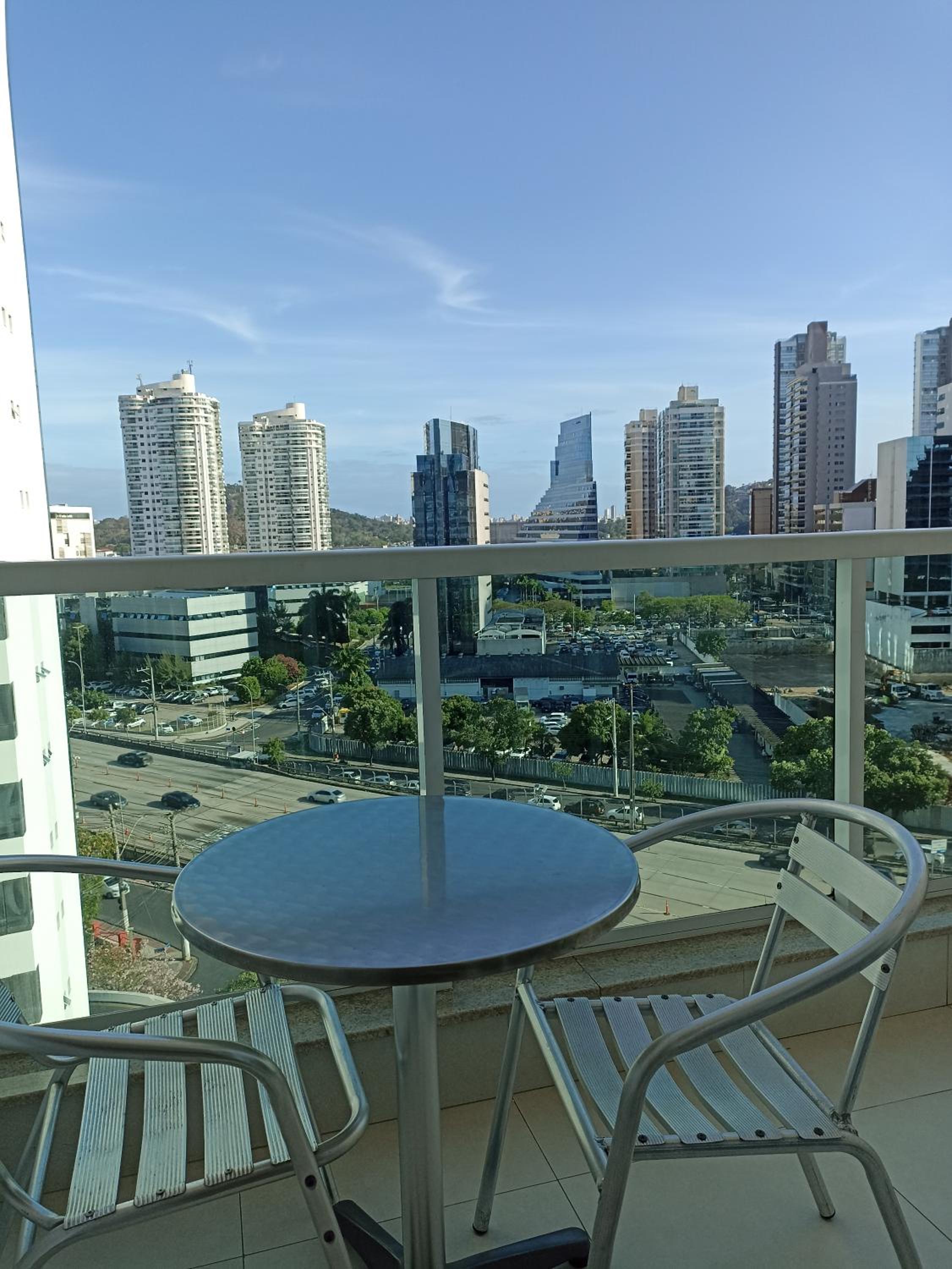 Flat novo, moderno e com vista sensacional