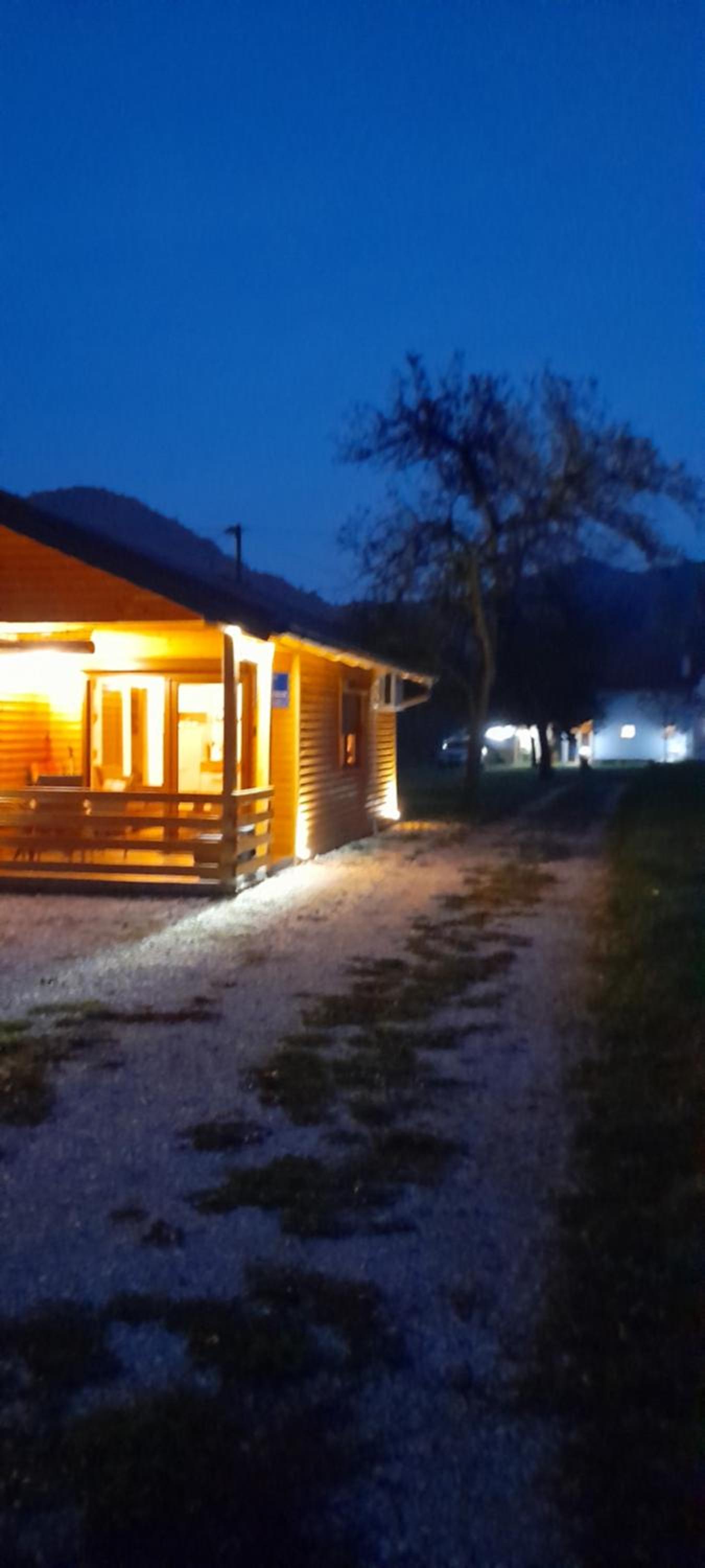 Sweet Home Visoko FREE PARKING, AC, RENT A CAR