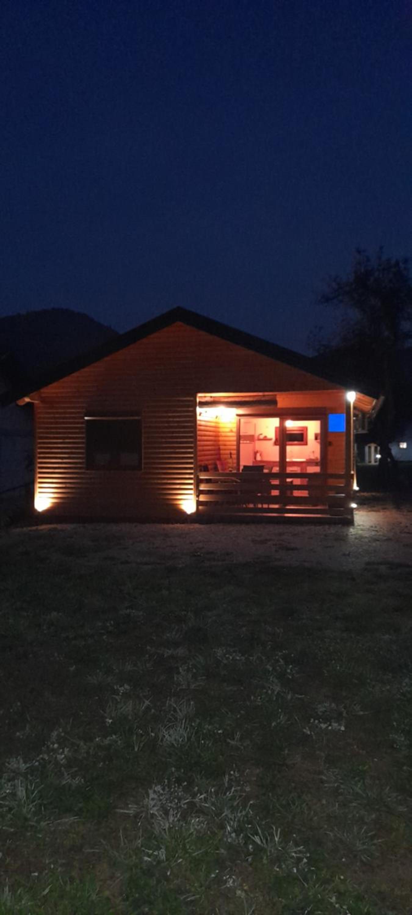 Sweet Home Visoko FREE PARKING, AC, RENT A CAR