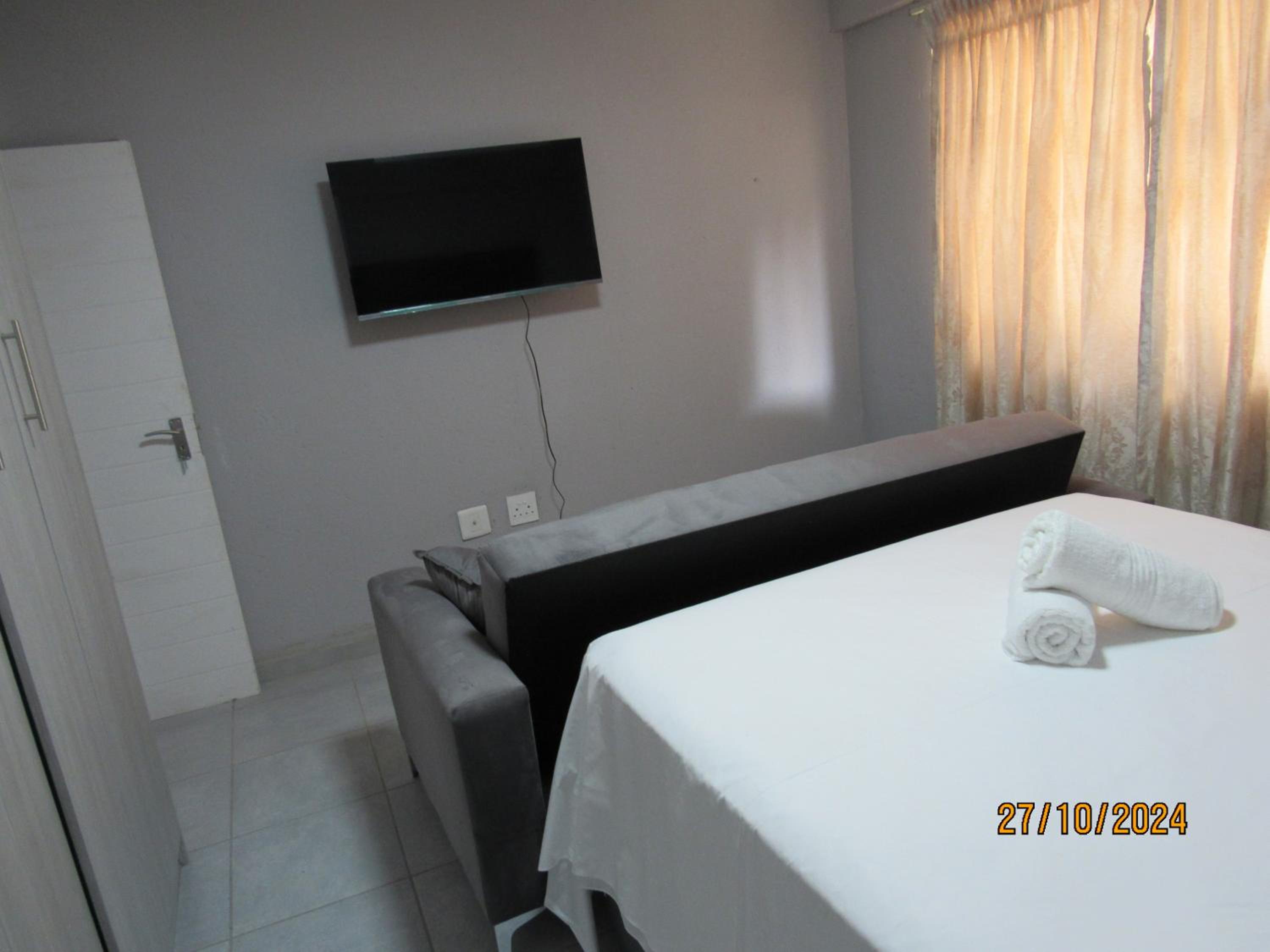 Azrisi Apartments