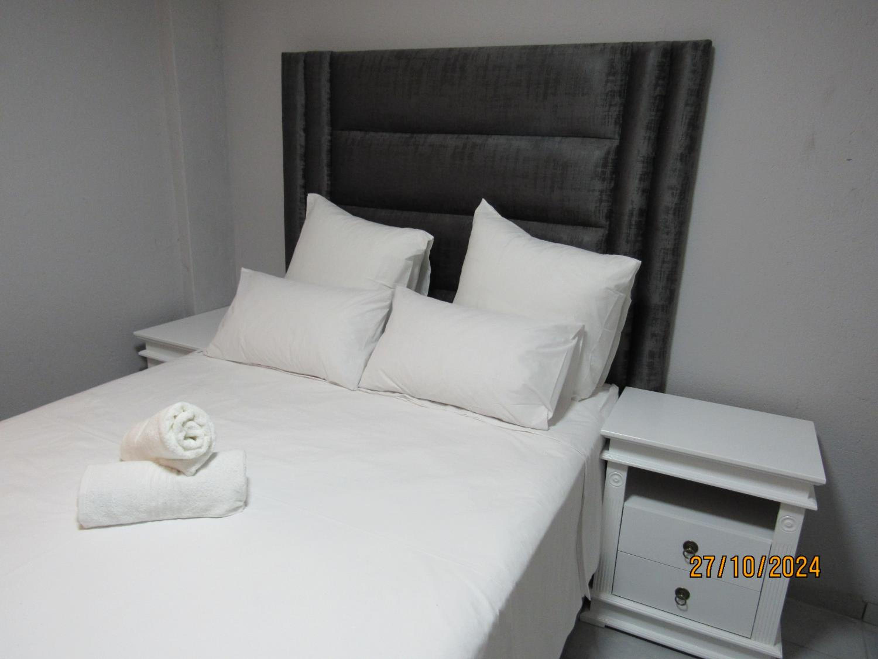 Azrisi Apartments