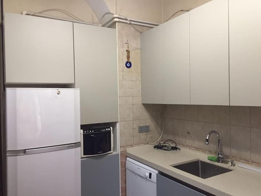 Cozy 2 Bedroom Apartment inCentral Baku Self Check-in 24 hours