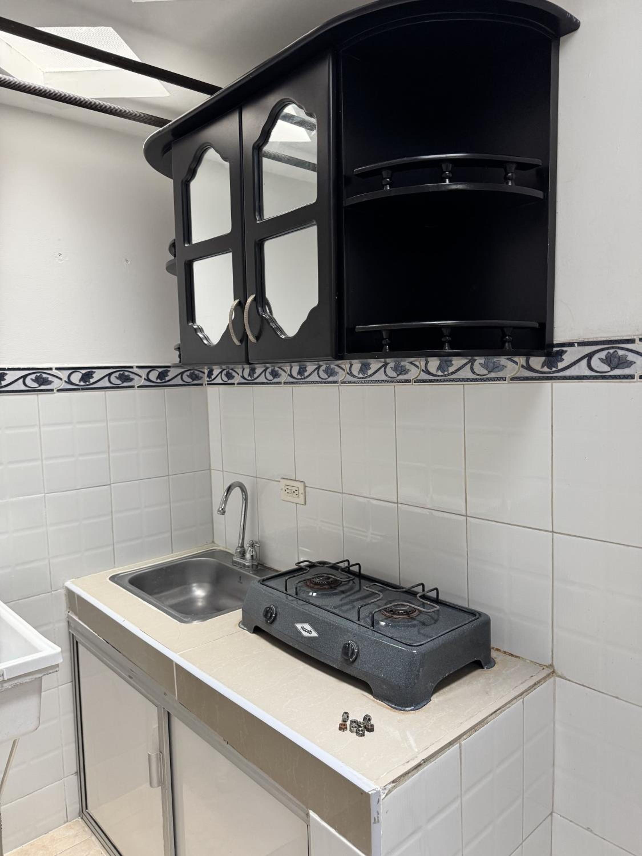 Acogedor Apartaestudio cerca al centro Armenia 3