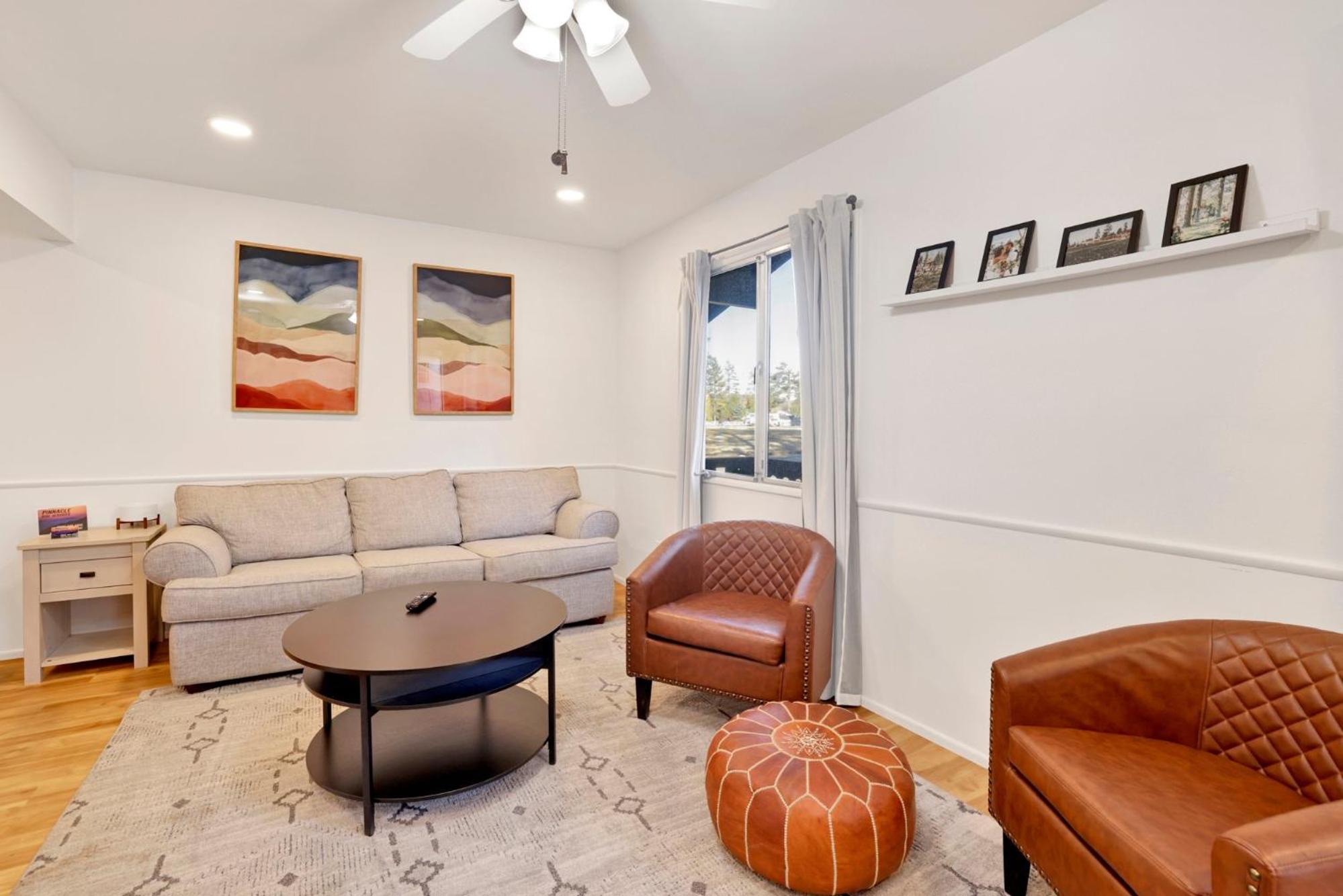 The woodside cottage #2505
