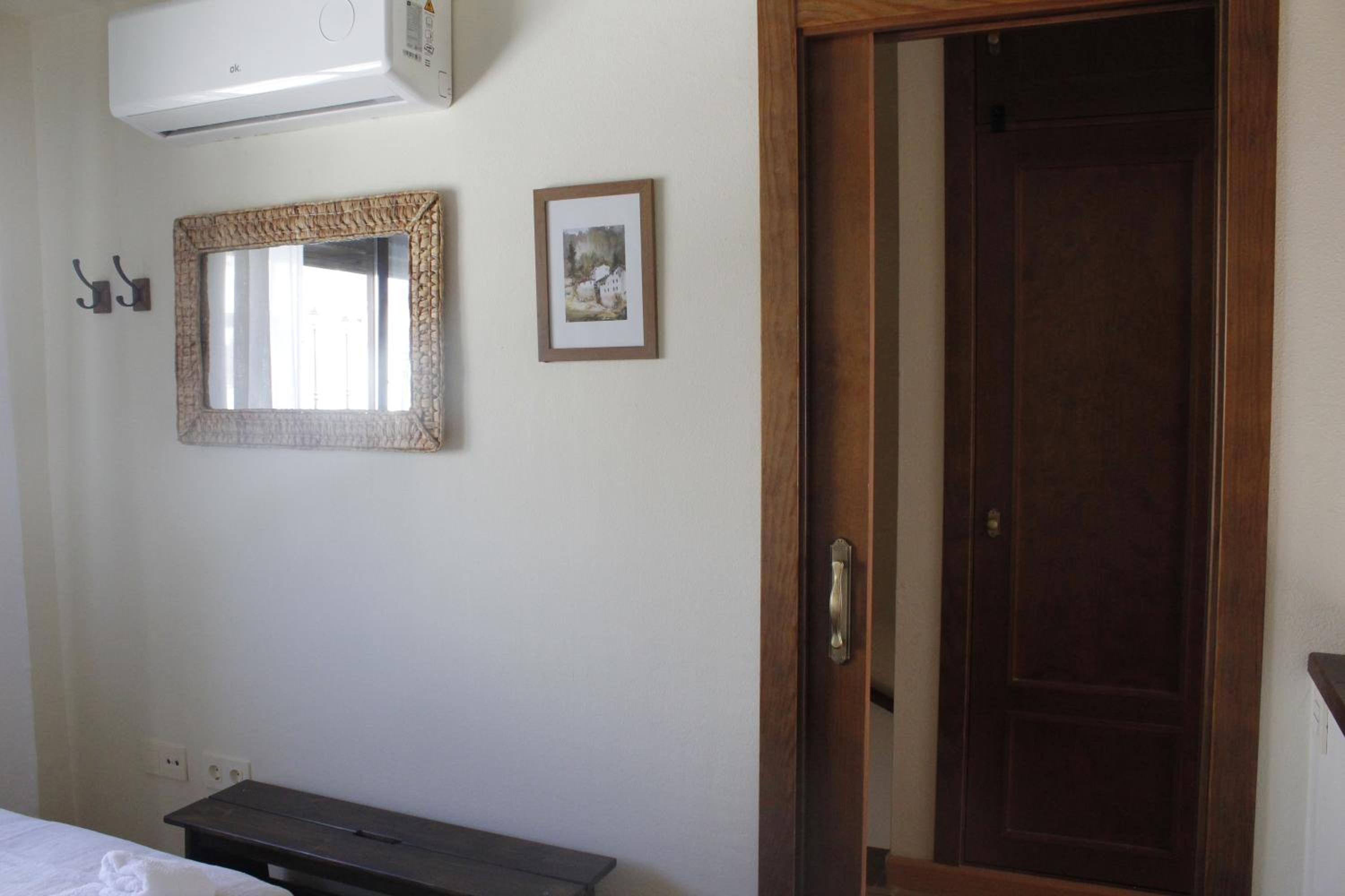 TEJADILLA Casita Rural Cerca de Sevilla con Piscina