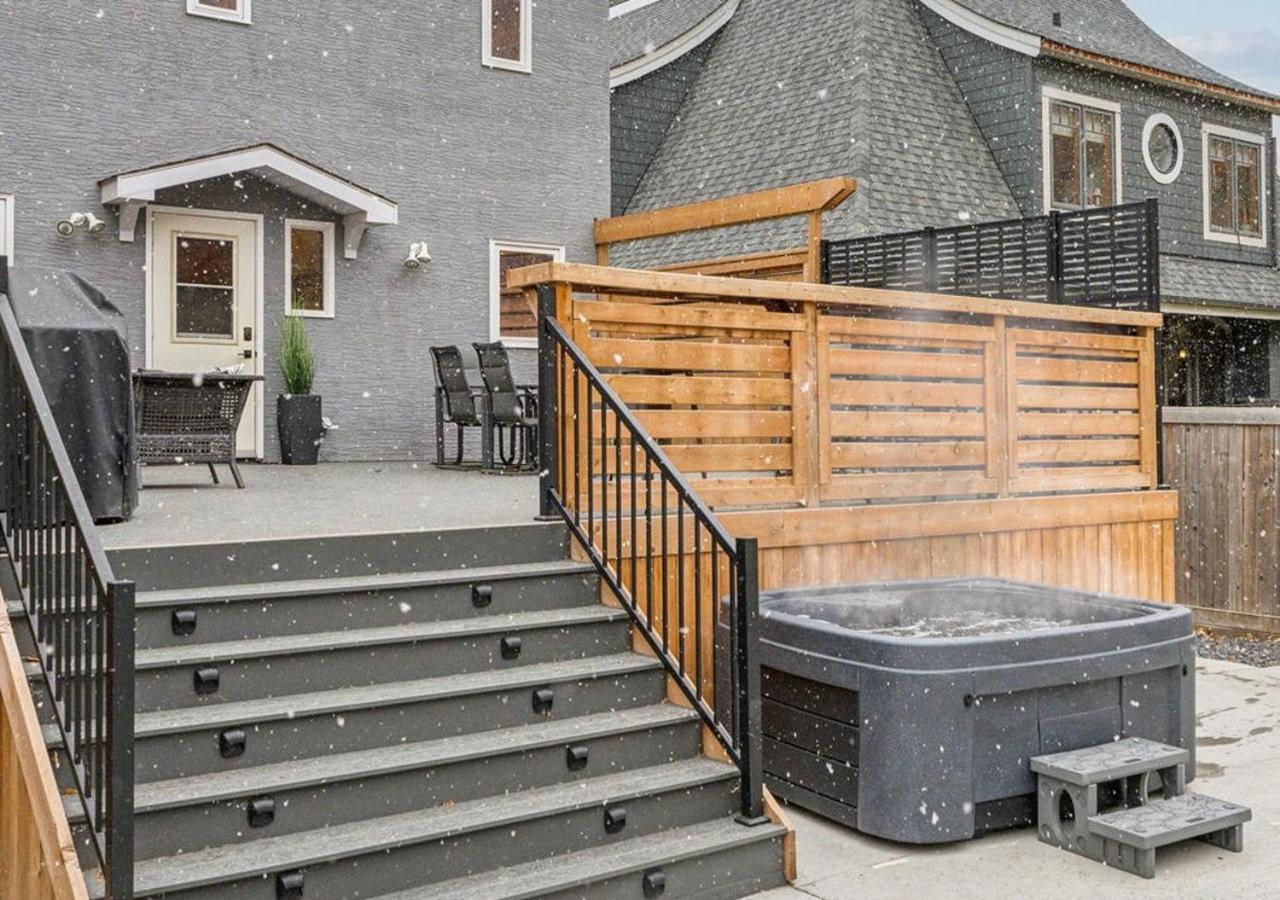 The Park House Retreat with Hot Tub