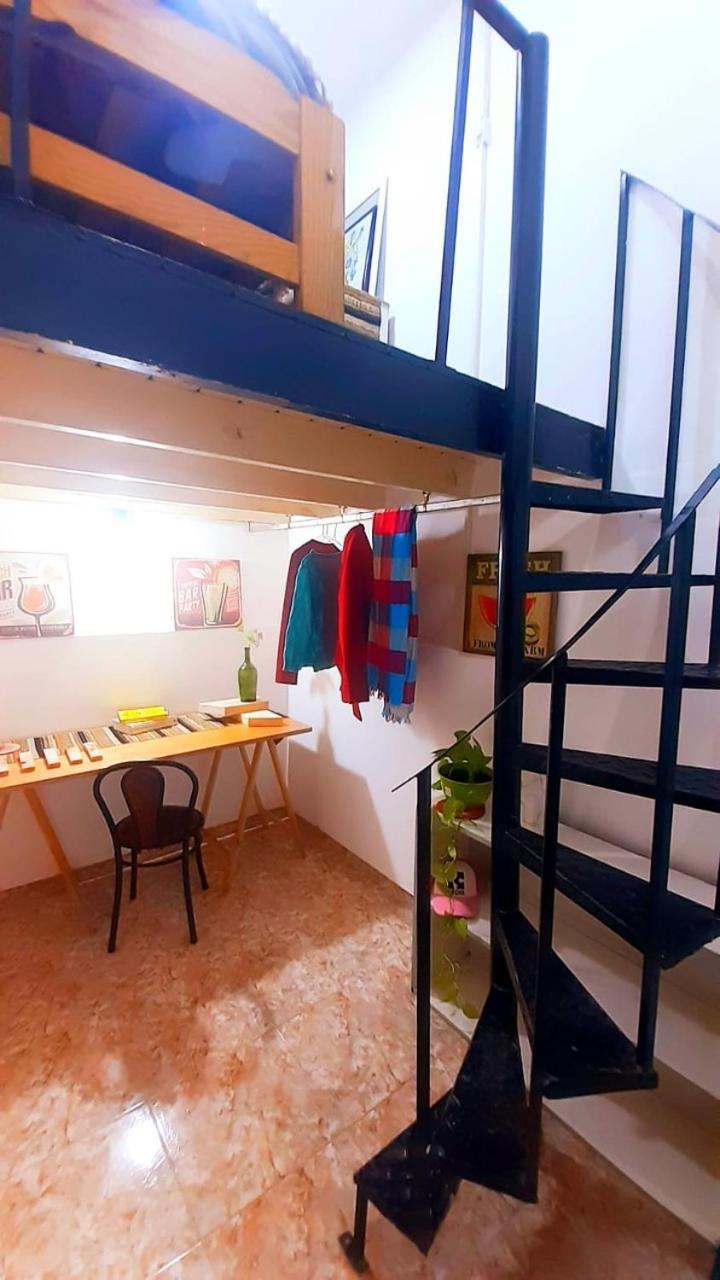 SS House