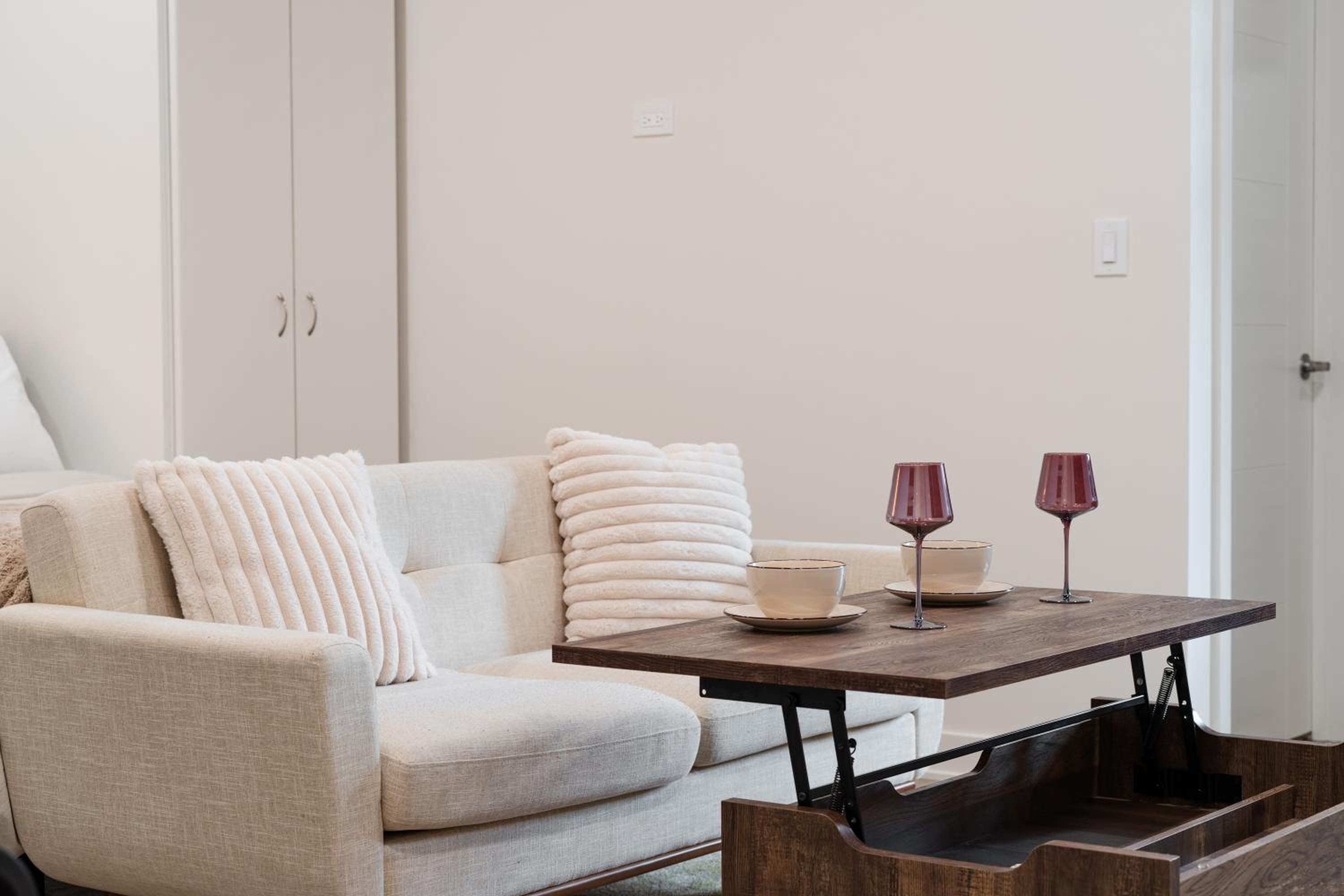 Chicago Vacations - Pulaski Point Properties - Property Image 18