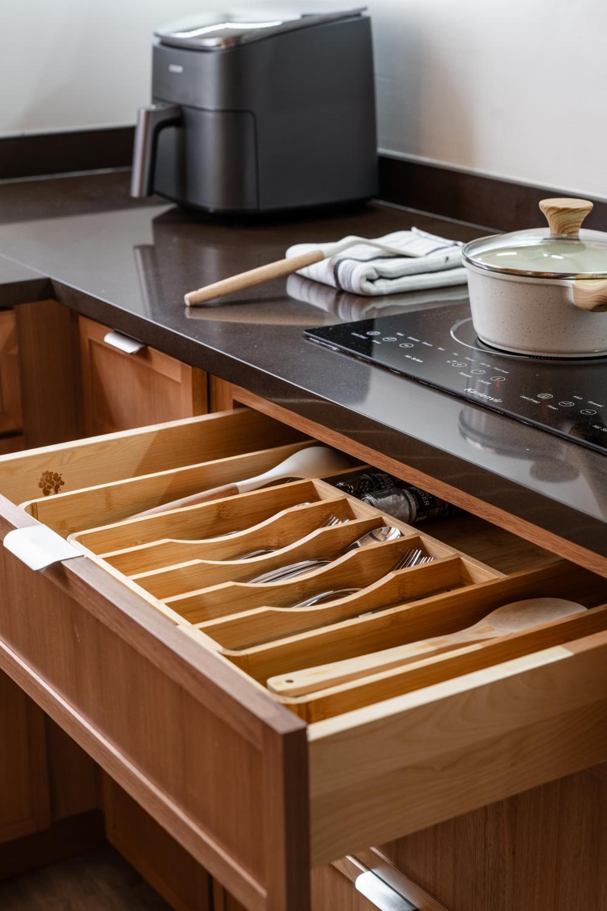 Chicago Vacations - Pulaski Point Properties - Property Image 12