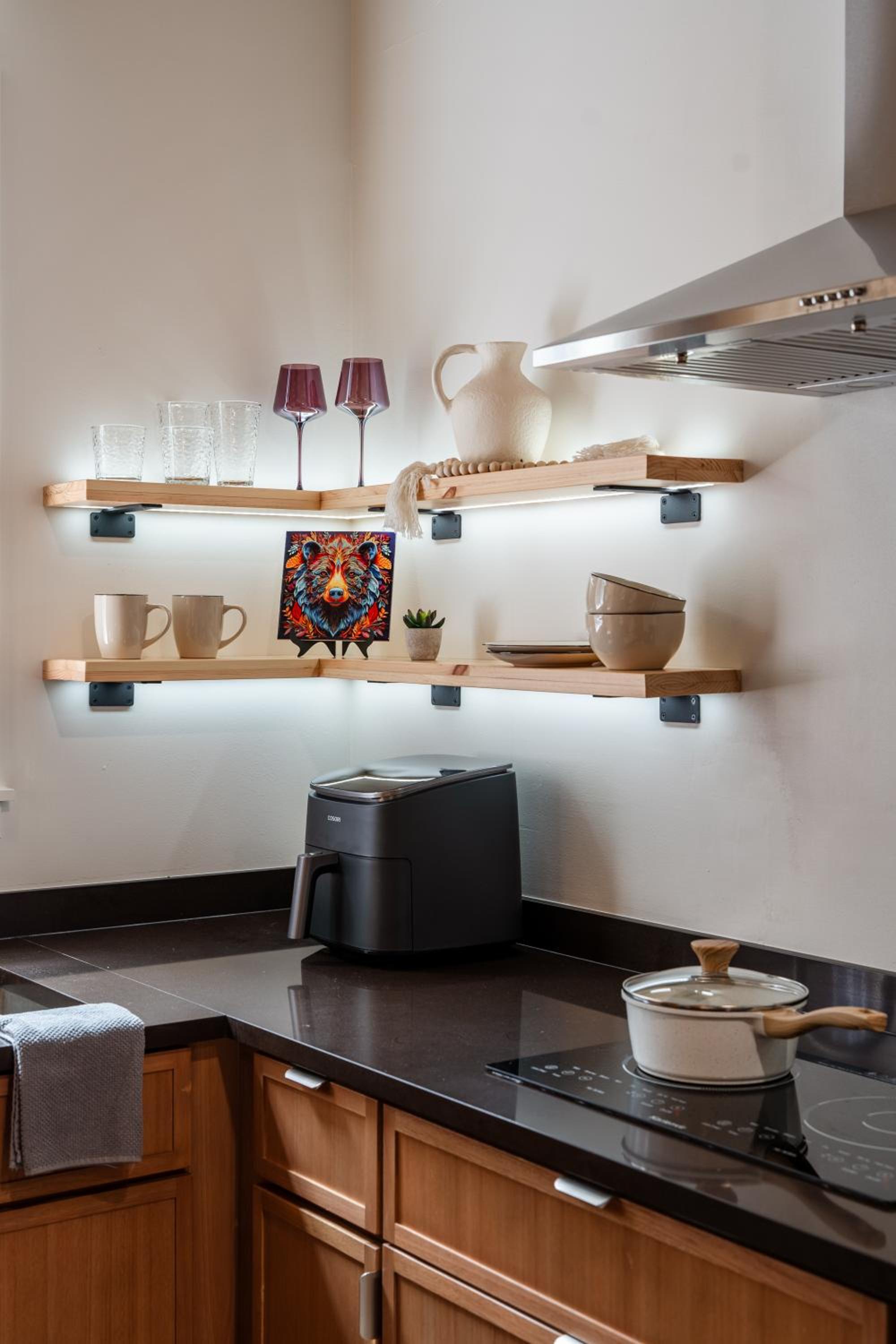 Chicago Vacations - Pulaski Point Properties - Property Image 1