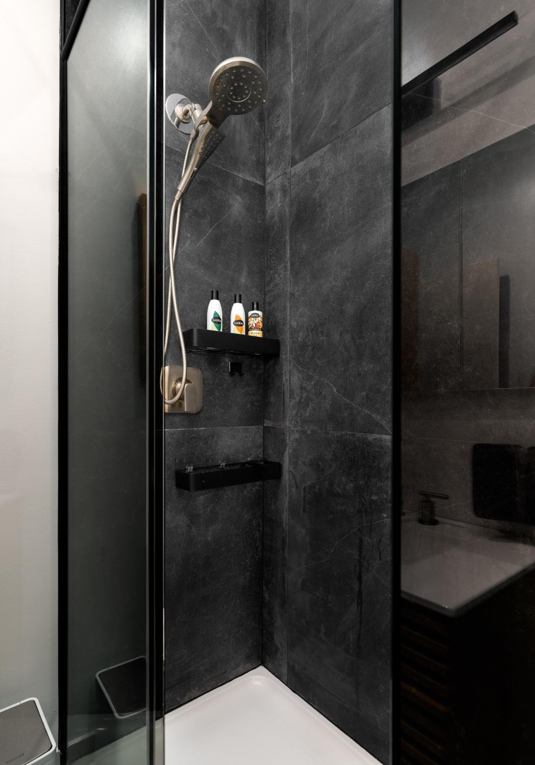 Chicago Vacations - Pulaski Point Properties - Property Image 6