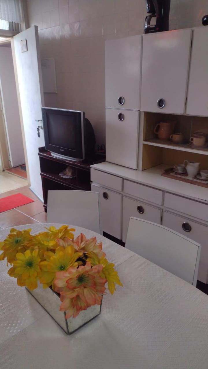 Peruíbe - prédio redondo - apartamentos frente ao mar