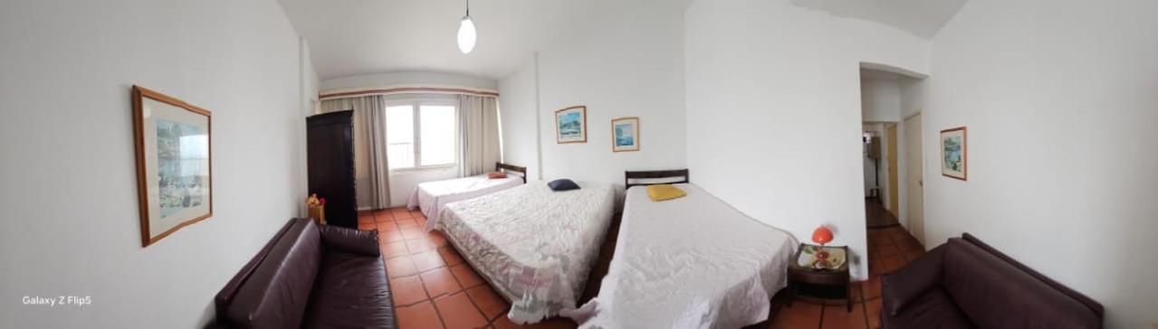 Peruíbe - prédio redondo - apartamentos frente ao mar