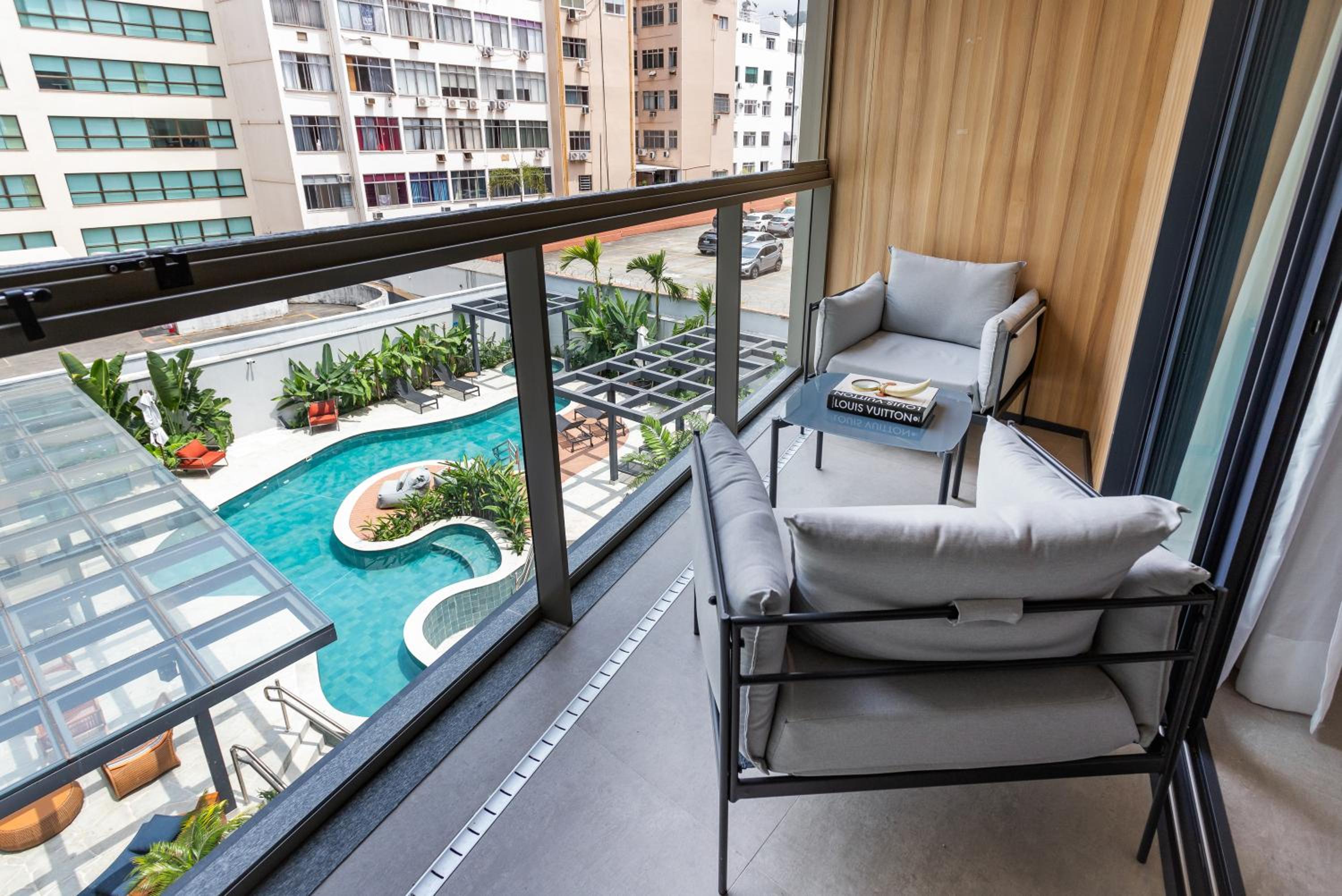 Apartamentos no Leblon Perto da Rua Dias Ferreira