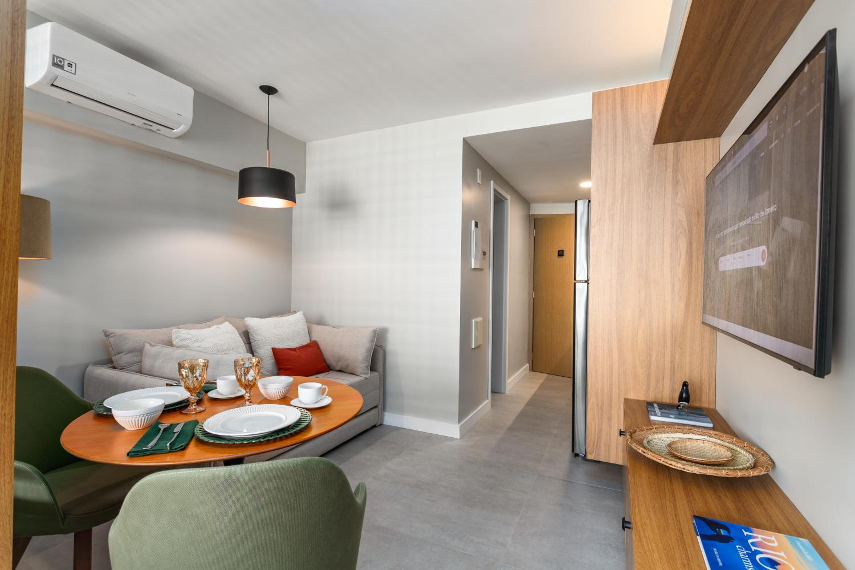 Apartamentos no Leblon Perto da Rua Dias Ferreira