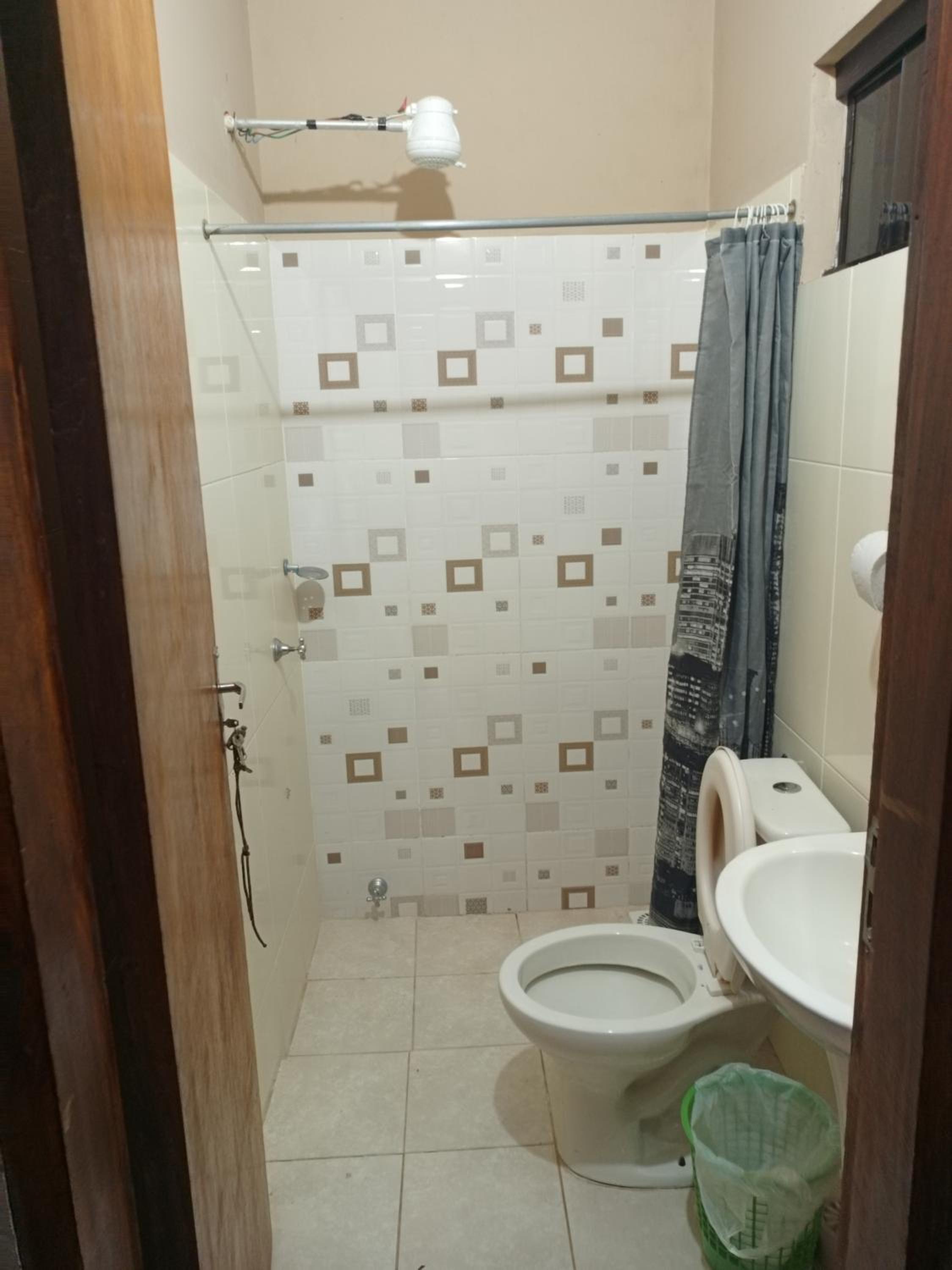 Photo 8