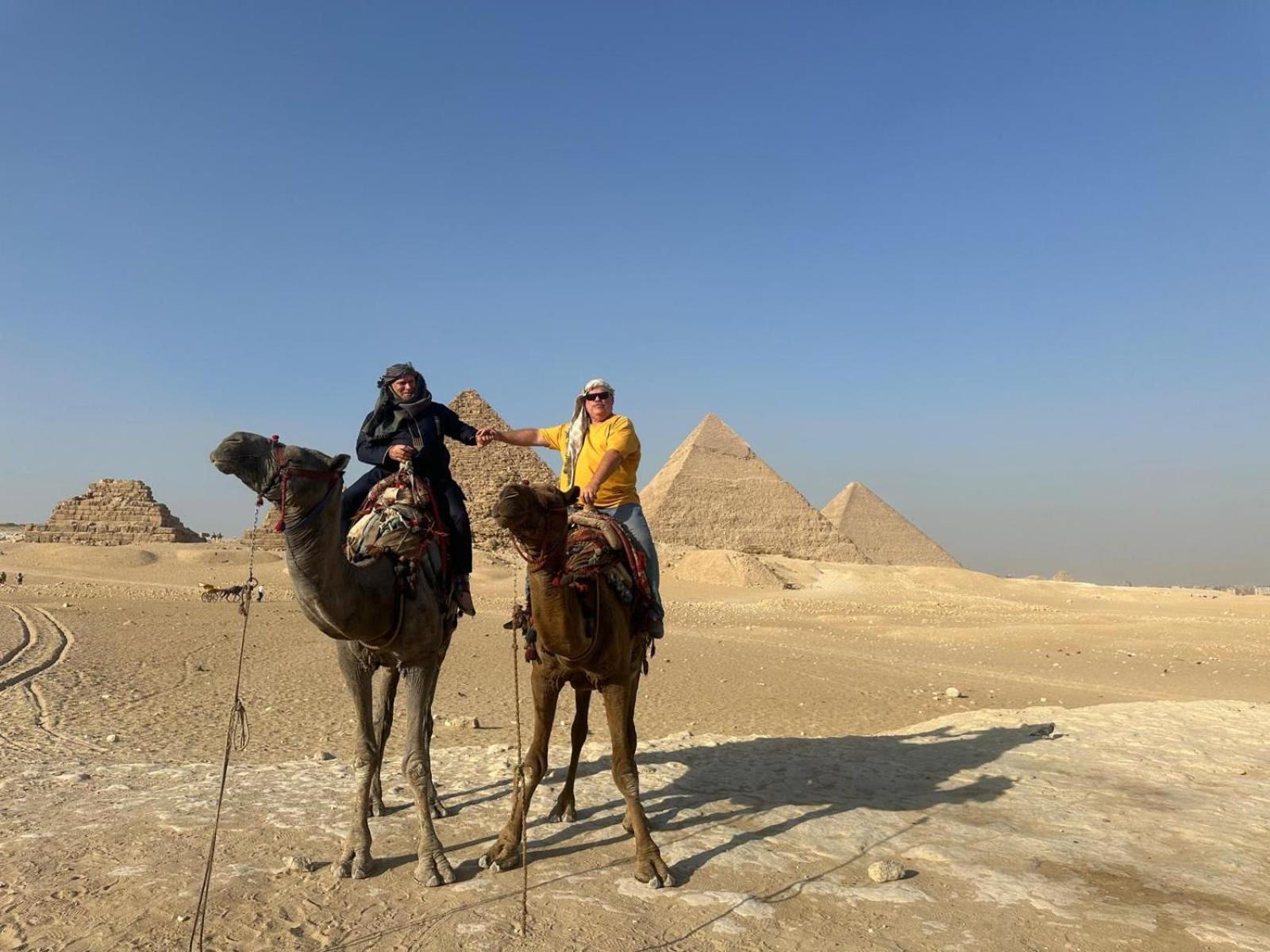 Jana pyramids view in 3