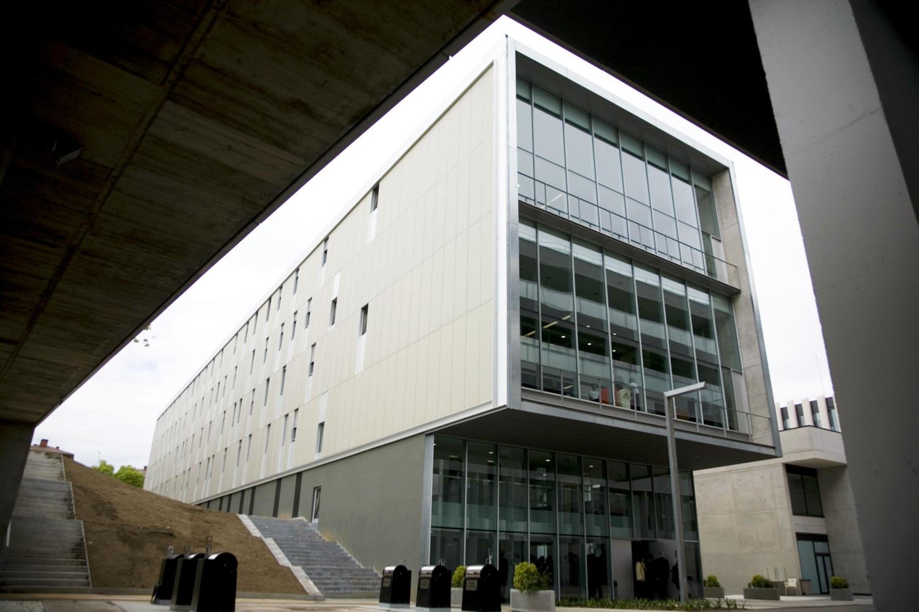 Residencia Universitaria Resa Roberto de Nobili