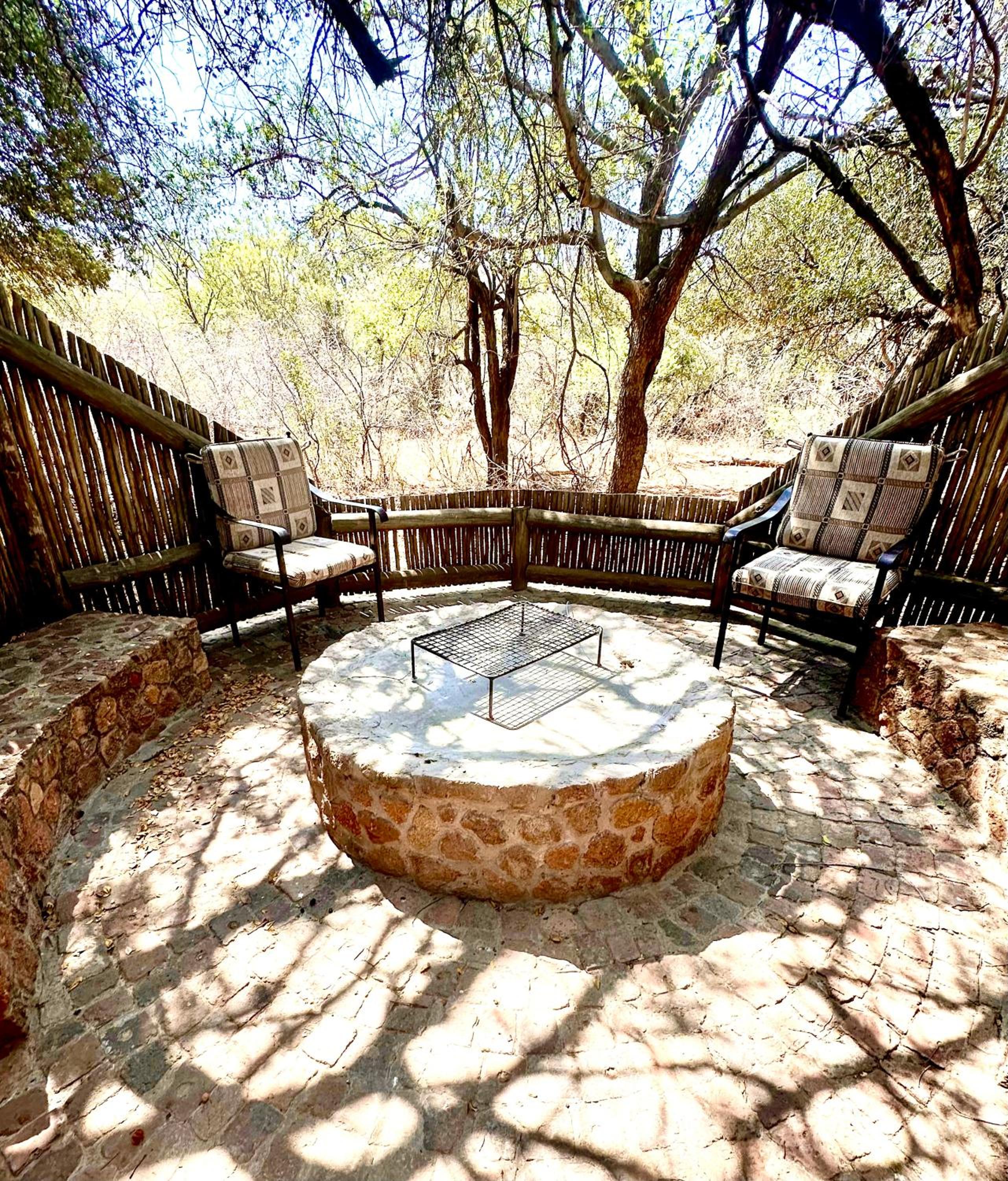 Mabalingwe Nature Reserve - Elephant Lodge - Tjaila