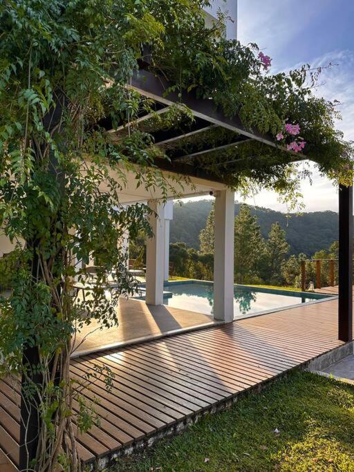 Casa Dolcevita Rancho Queimado