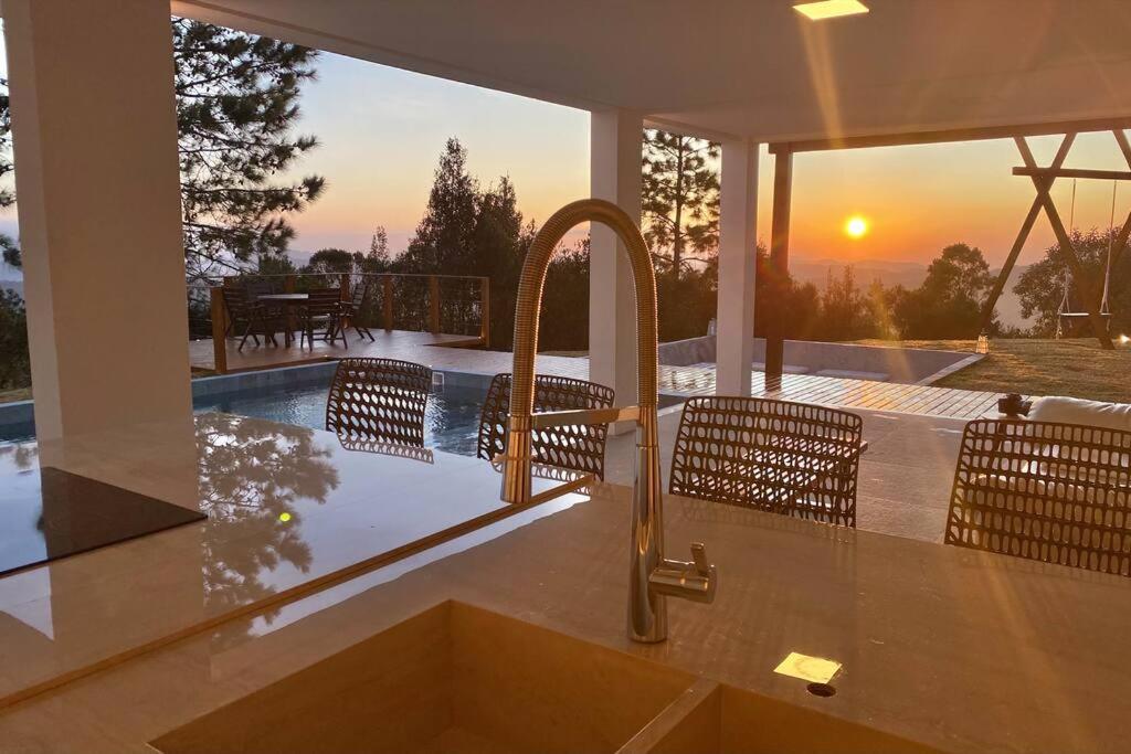 Casa Dolcevita Rancho Queimado