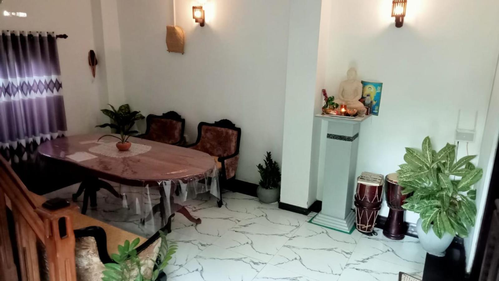 Meera Villa Weligama