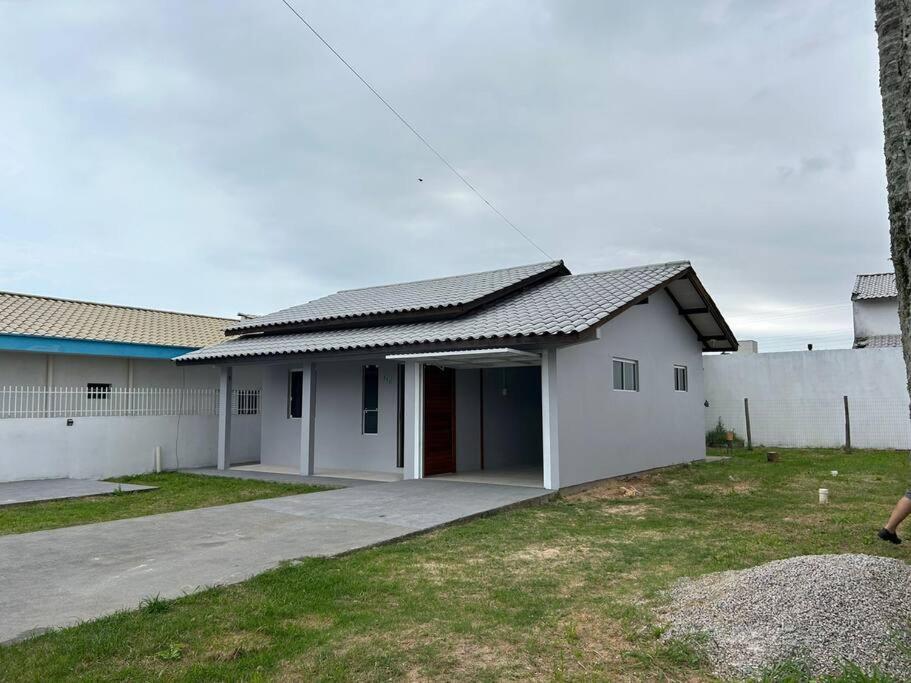 Casa em Imbituba SC, perto das Praias e Lagoa
