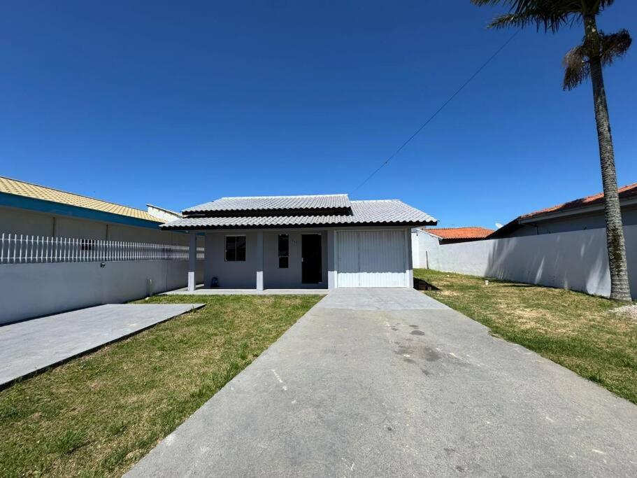 Casa em Imbituba SC, perto das Praias e Lagoa