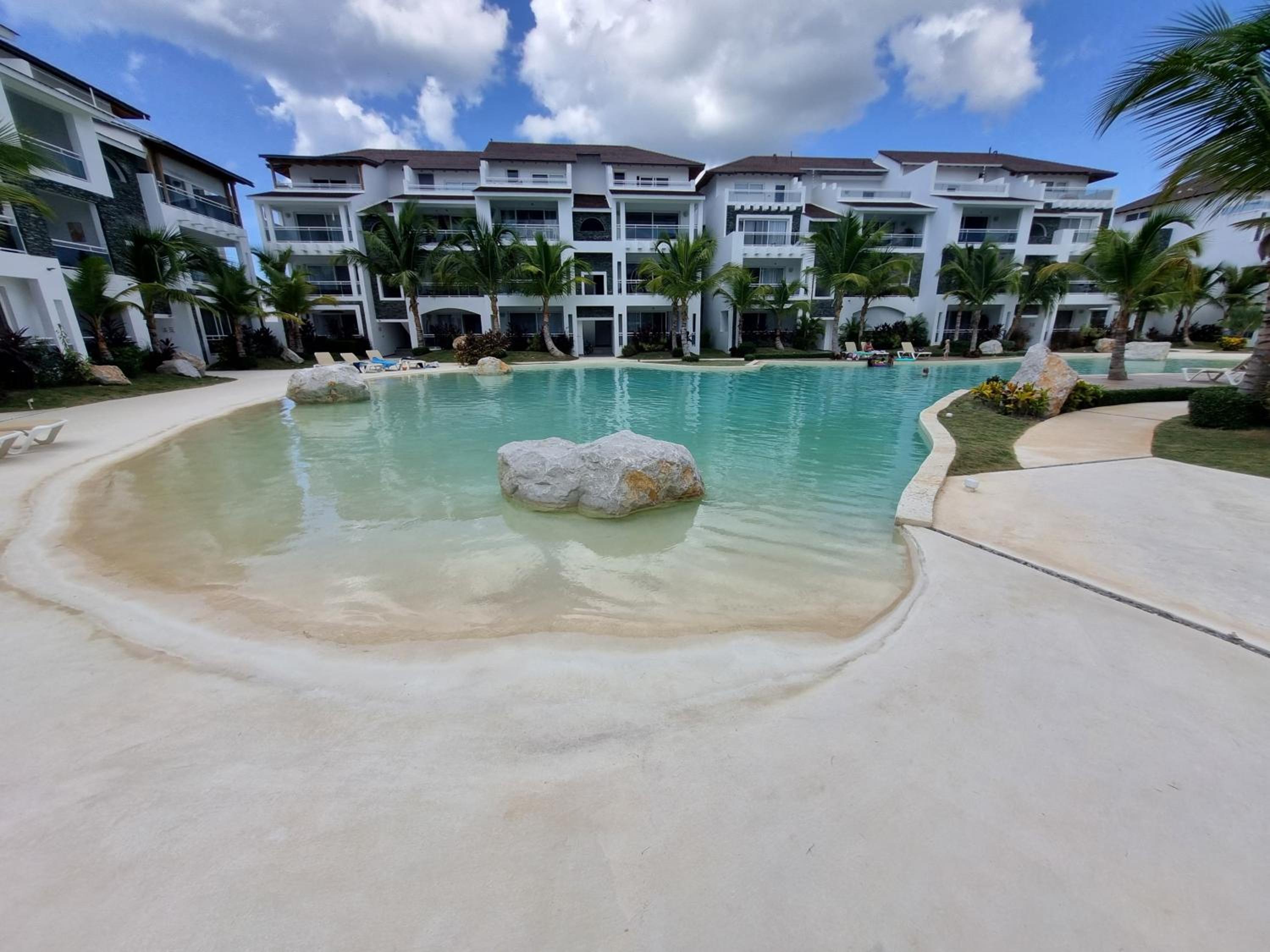 A private cozy-beach apartment in Dominicus