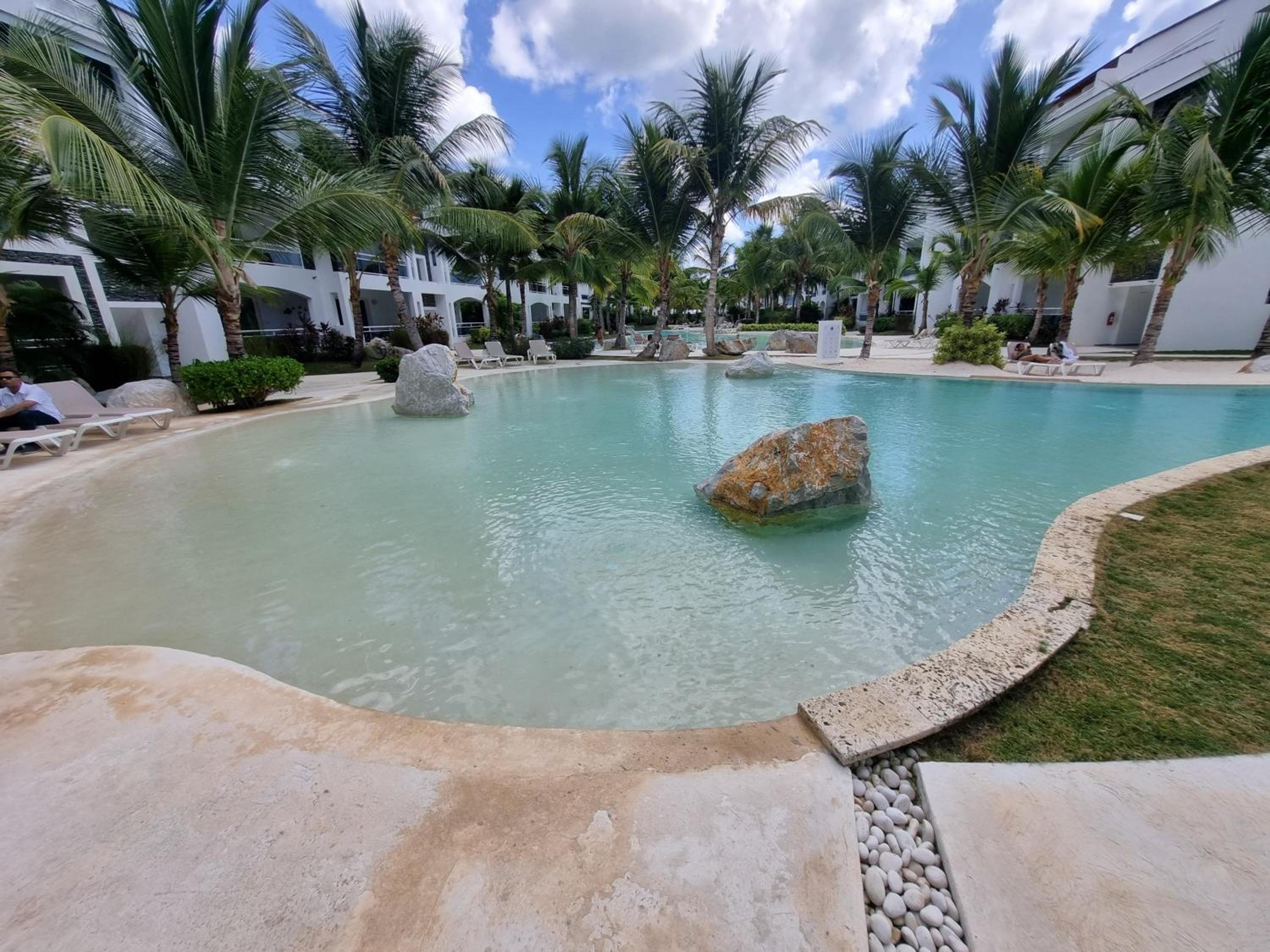 A private cozy-beach apartment in Dominicus