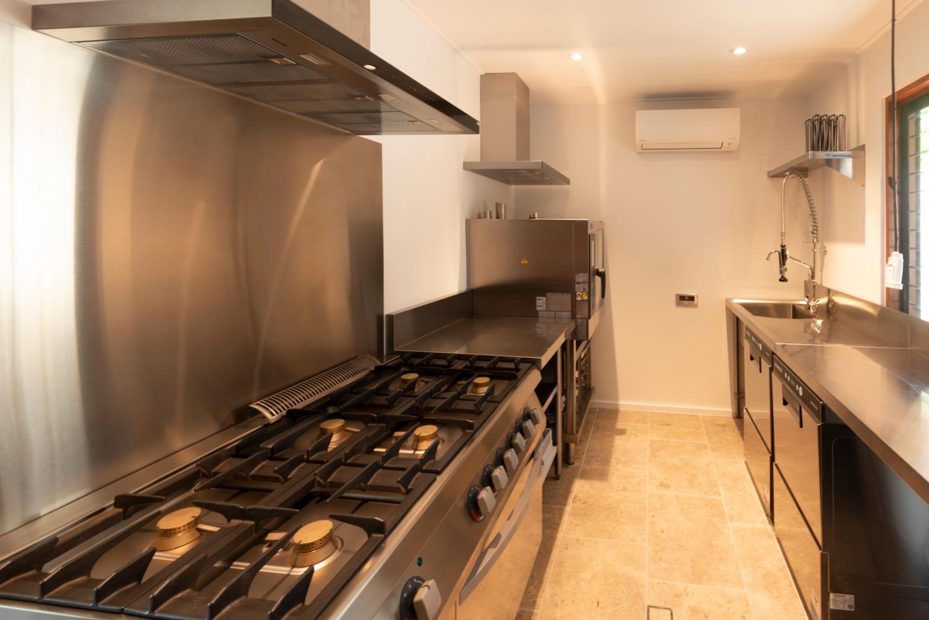 Bluestone on Hamilton Island by HIHA