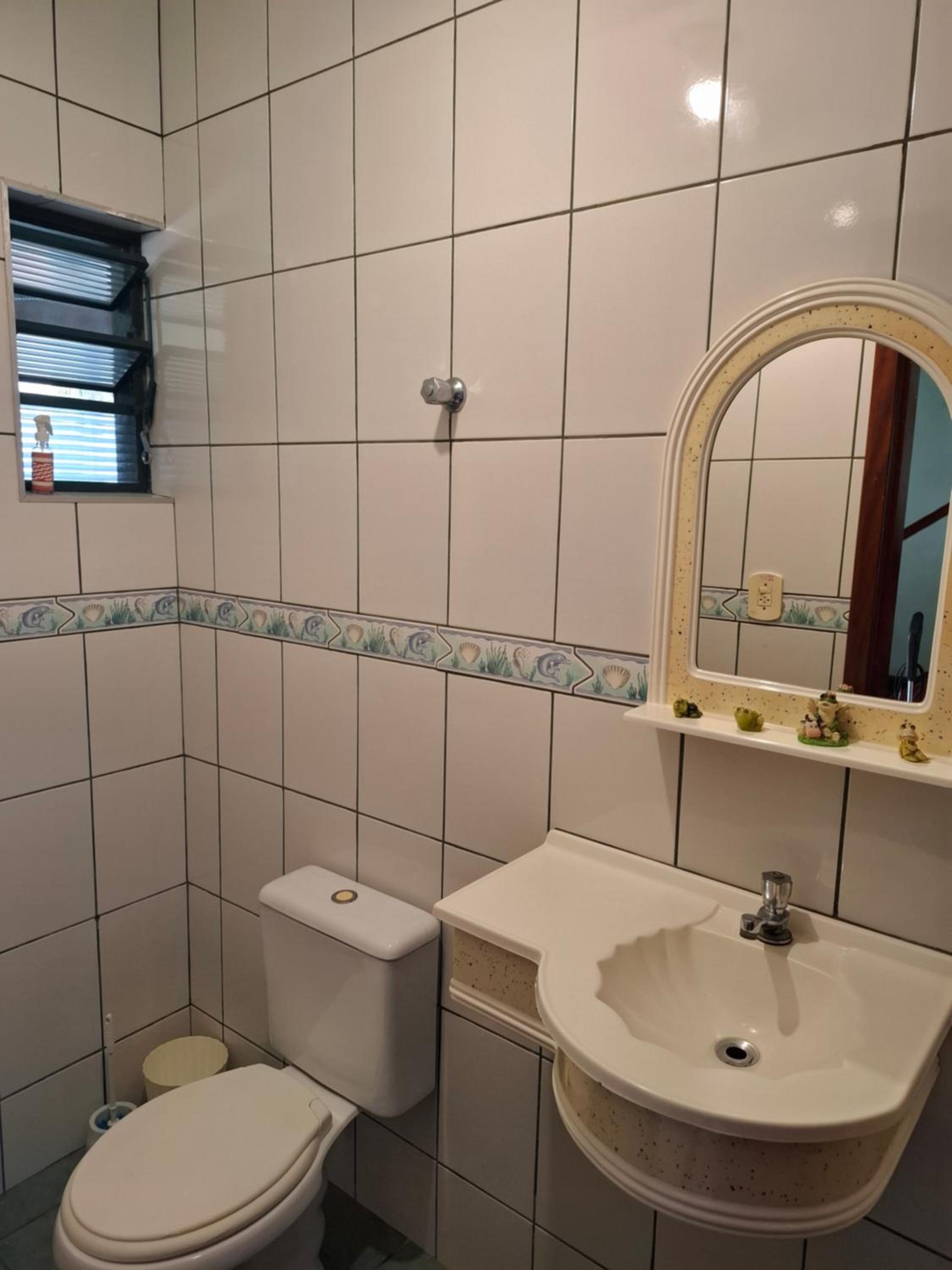 Casa em Condomínio na praia martim de sá