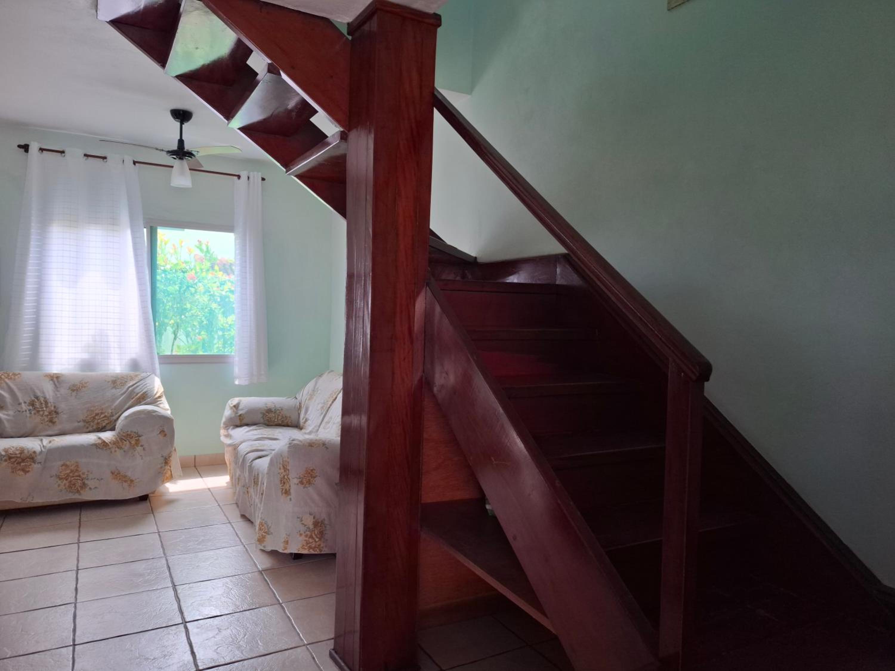 Casa em Condomínio na praia martim de sá