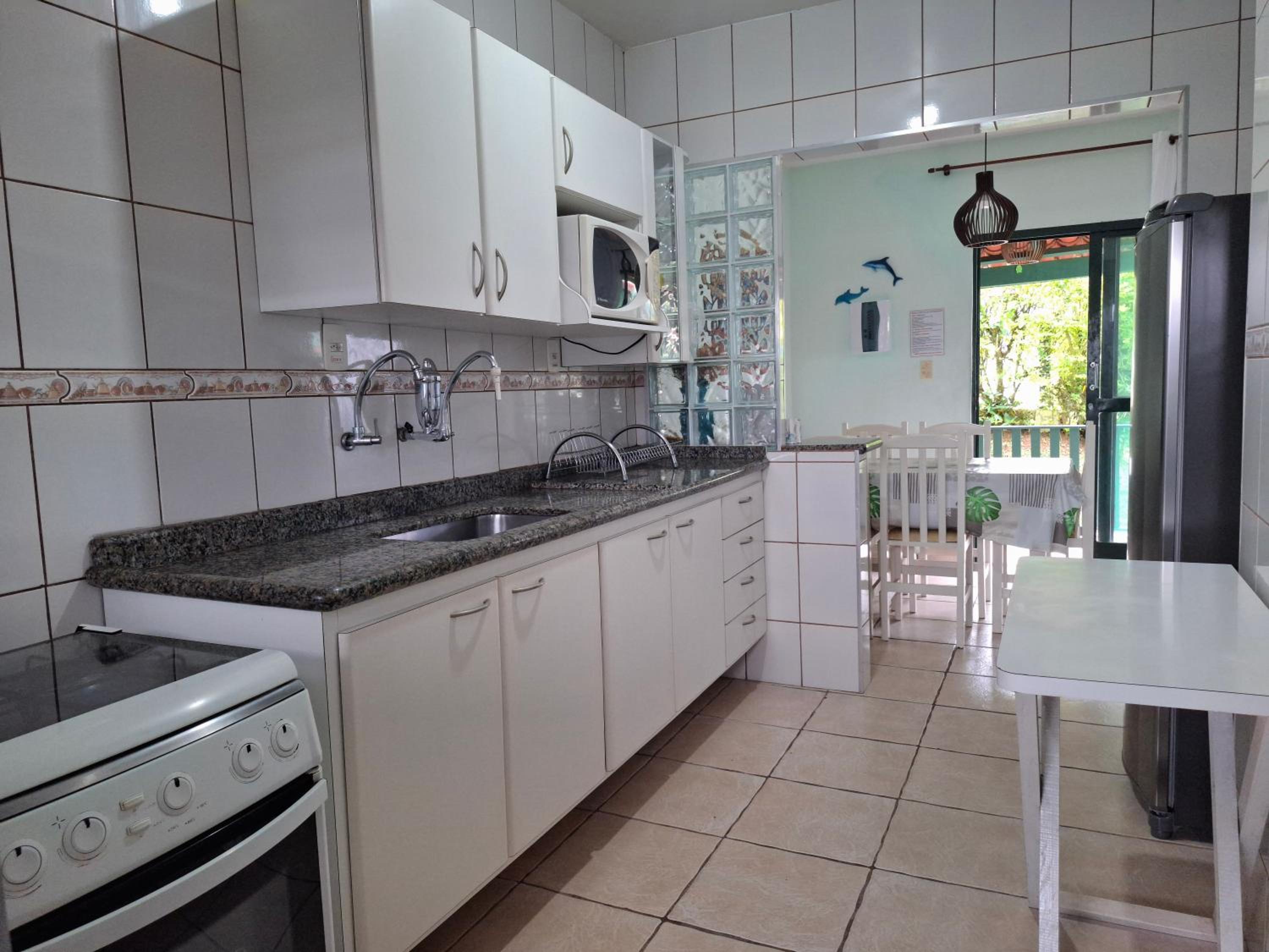 Casa em Condomínio na praia martim de sá
