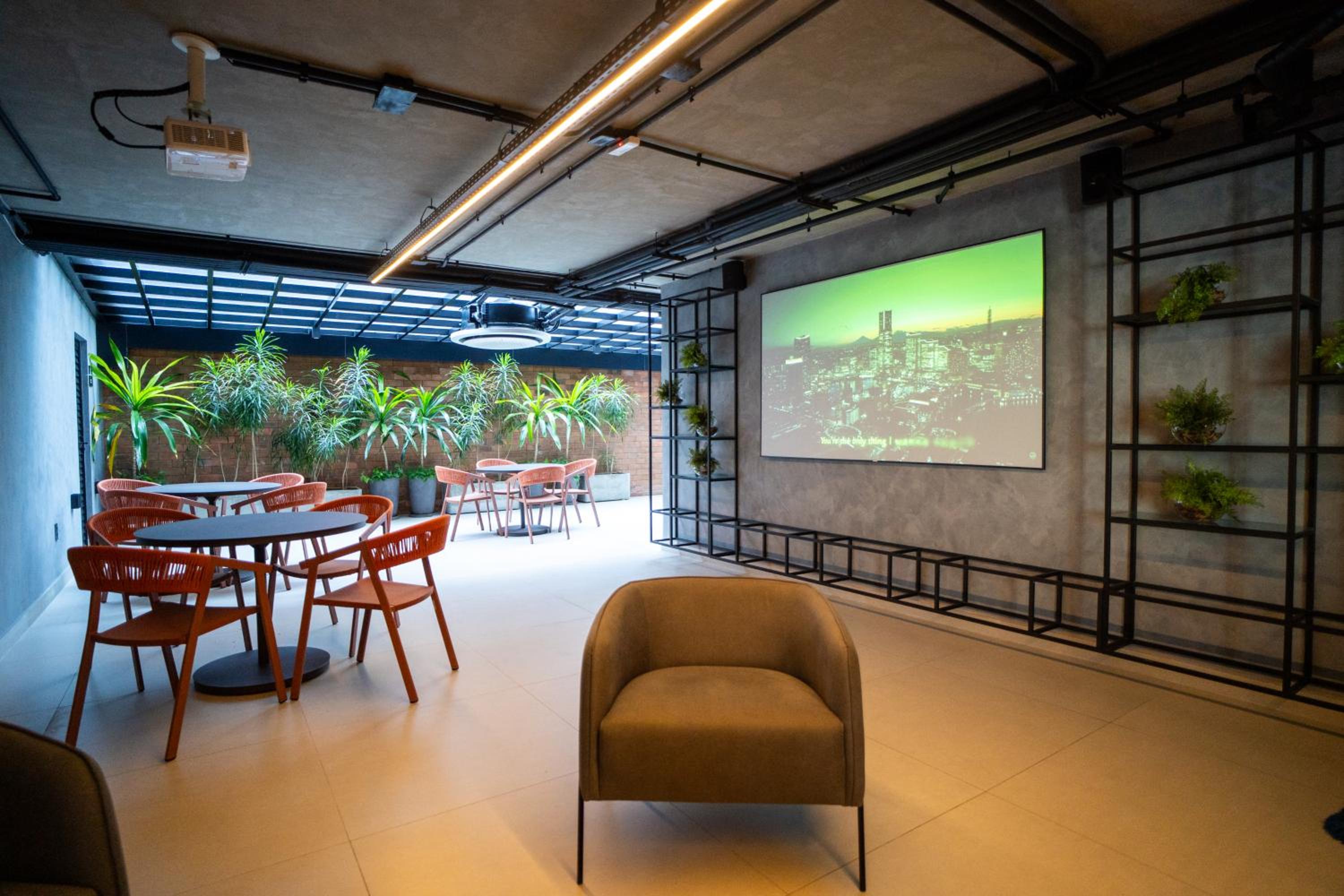 meeting & event spaces